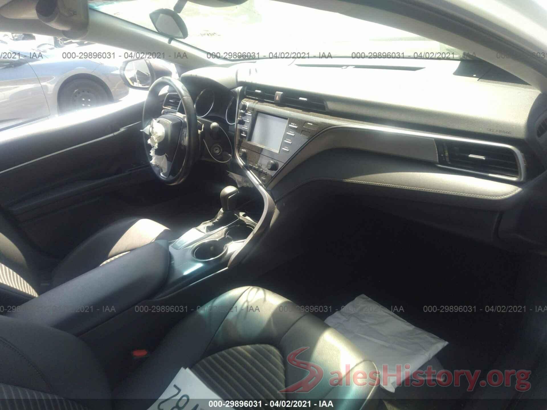 4T1B11HKXKU180659 2019 TOYOTA CAMRY