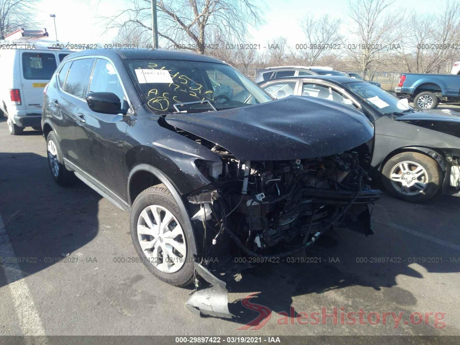 KNMAT2MV5JP564877 2018 NISSAN ROGUE