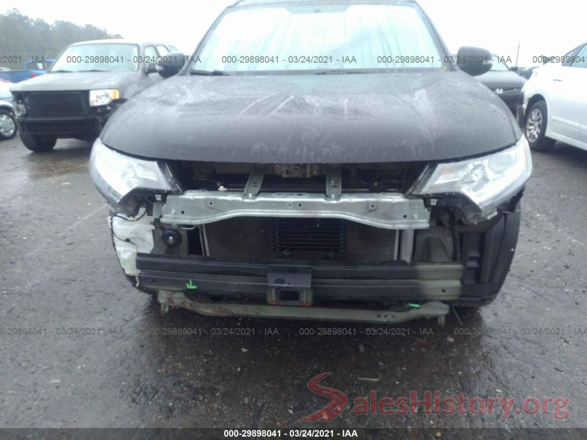 JA4AD3A32JZ069119 2018 MITSUBISHI OUTLANDER