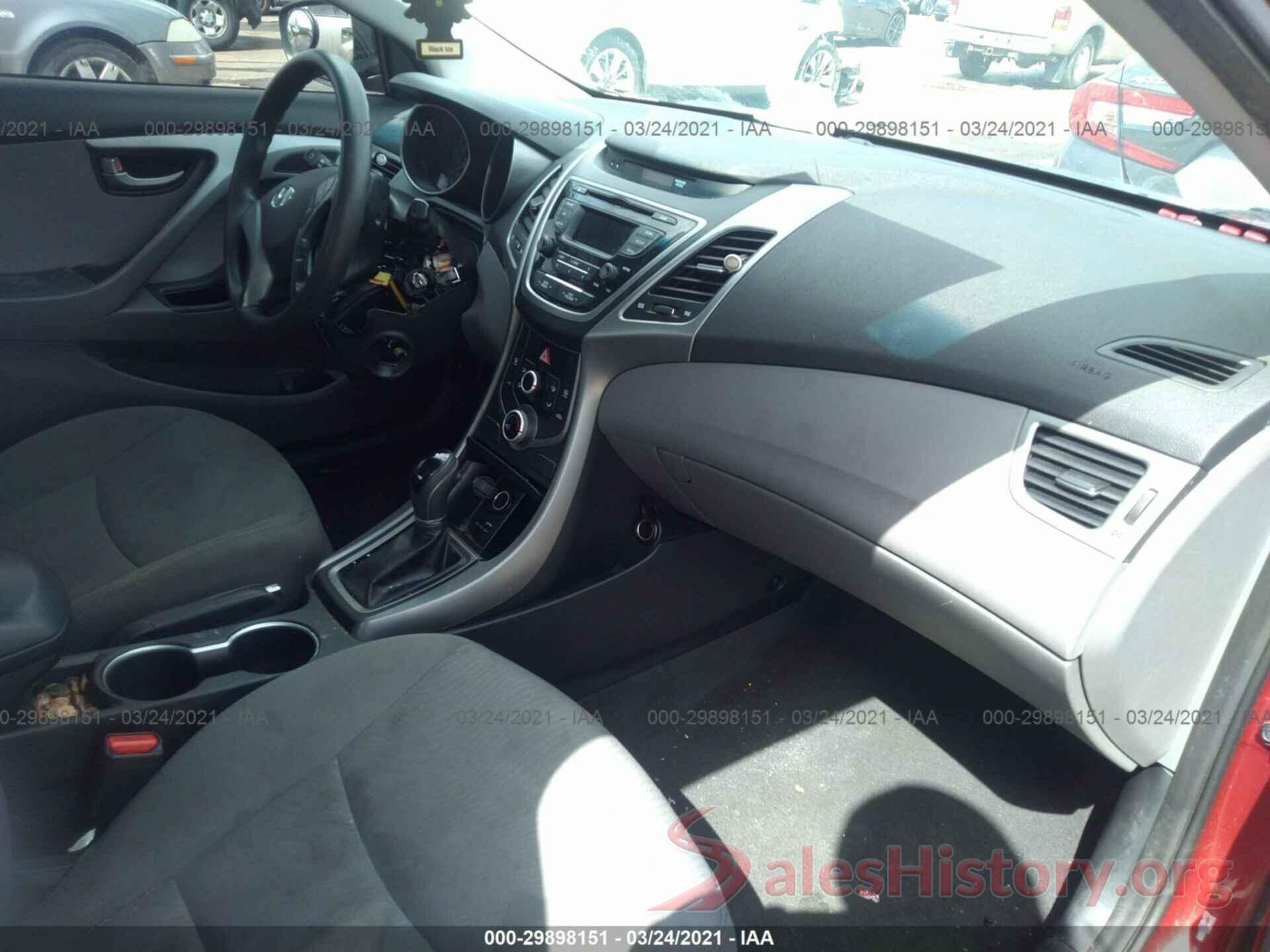 5NPDH4AE4GH699383 2016 HYUNDAI ELANTRA