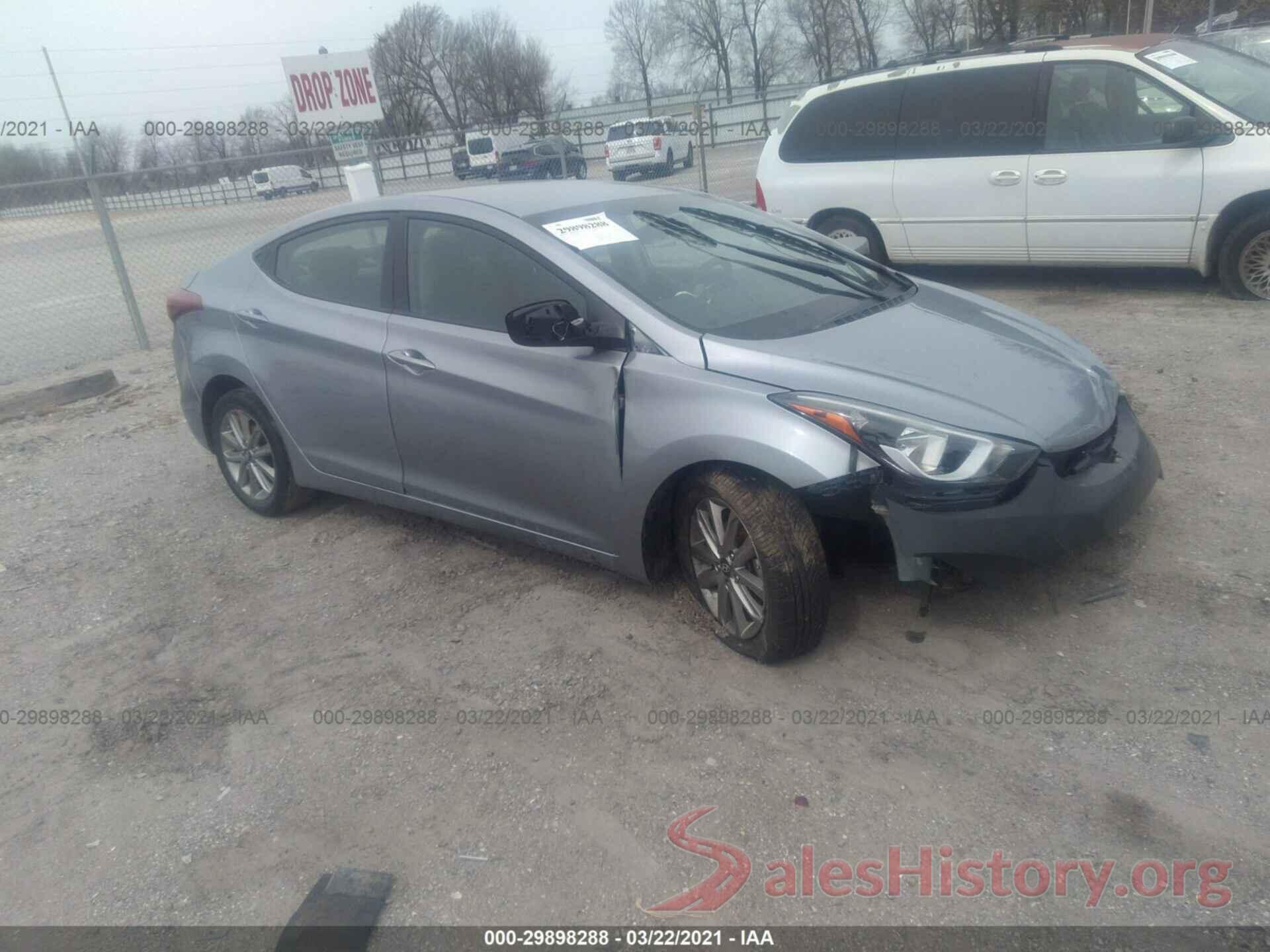 5NPDH4AE6GH727667 2016 HYUNDAI ELANTRA