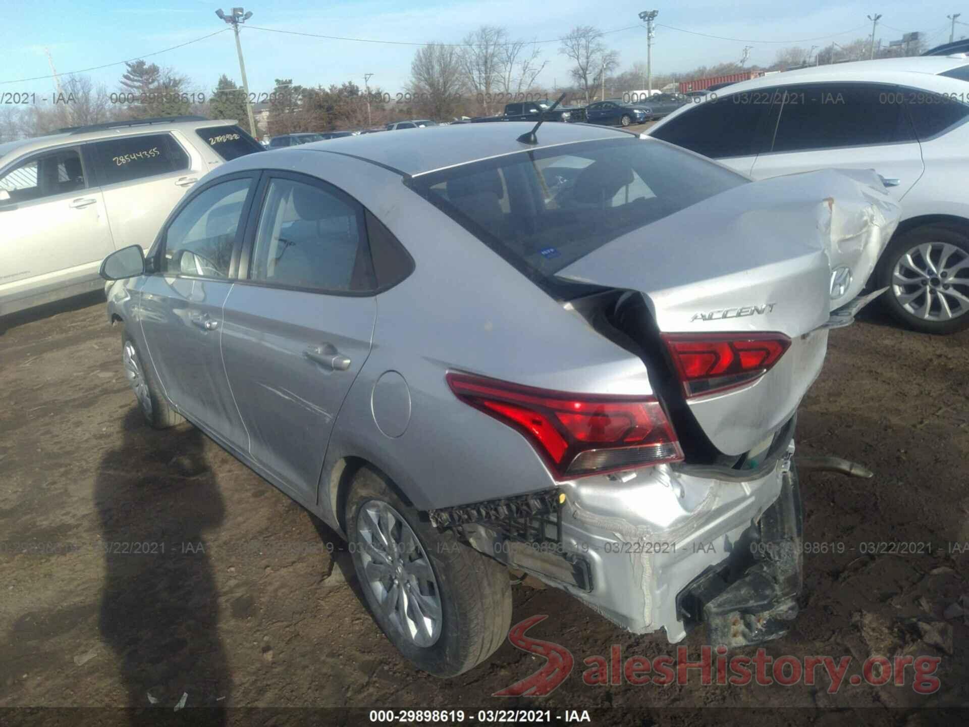 3KPC24A3XJE004900 2018 HYUNDAI ACCENT