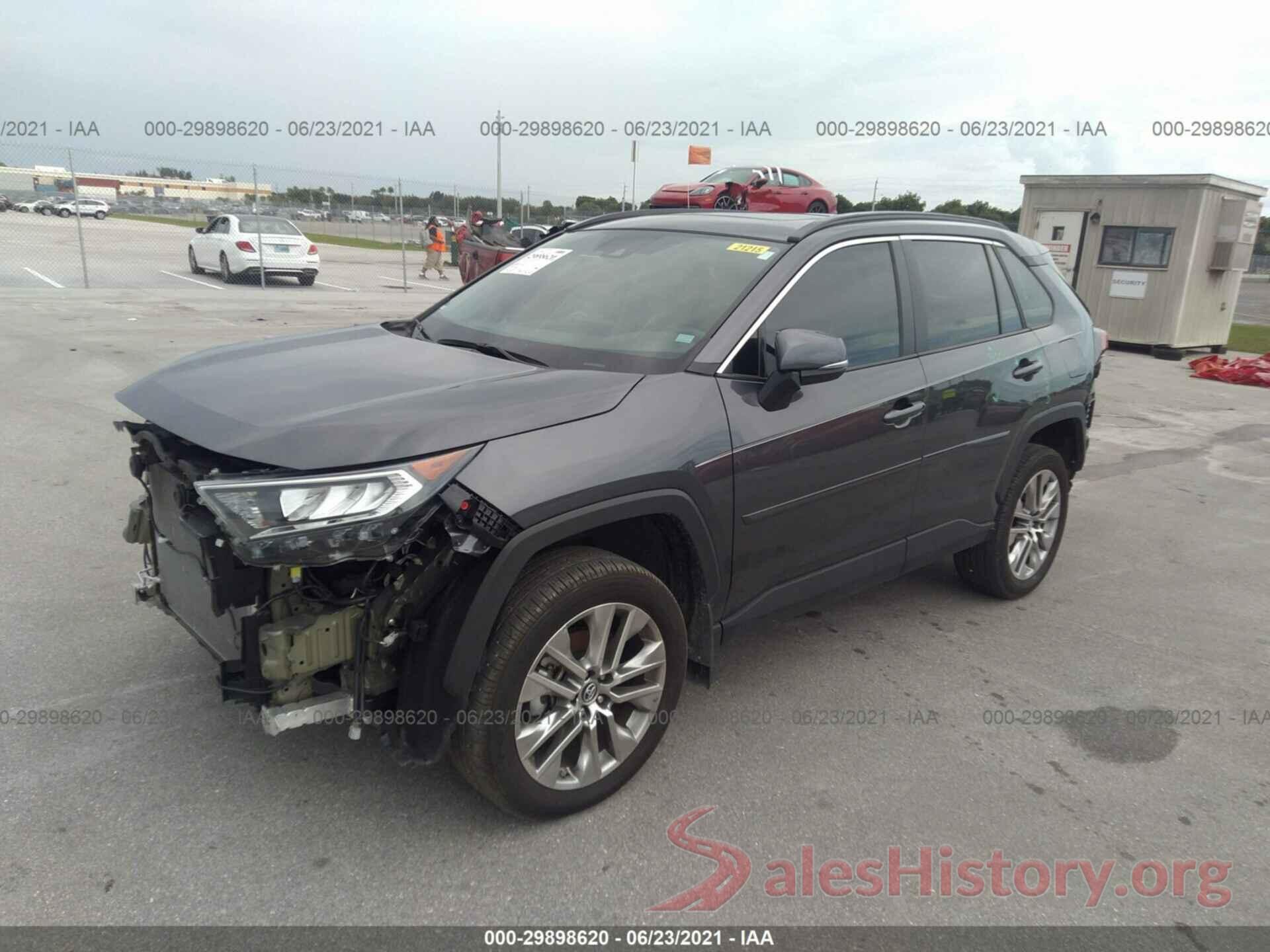 2T3C1RFV0KW025612 2019 TOYOTA RAV4