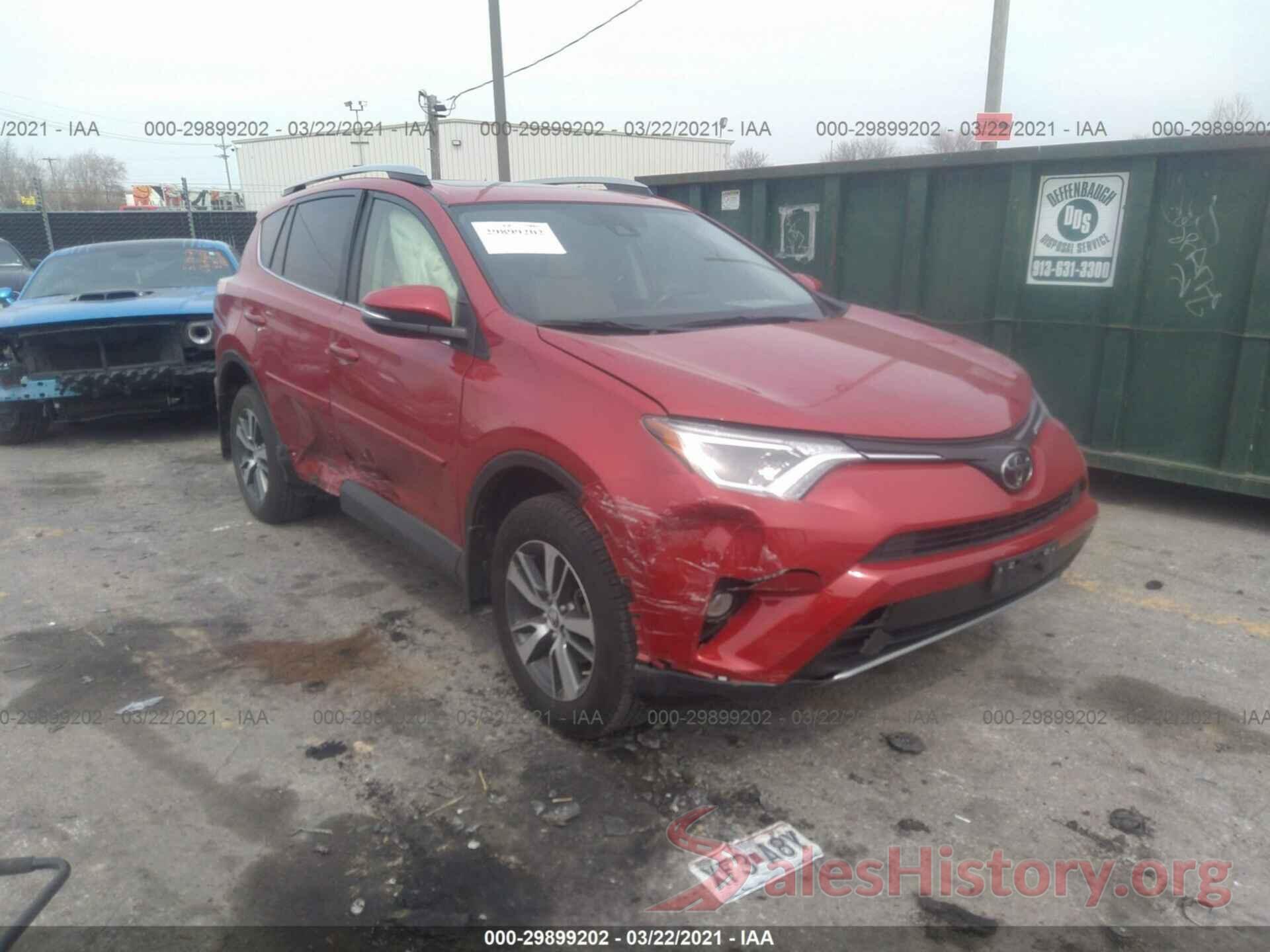 JTMRFREV9HJ155652 2017 TOYOTA RAV4