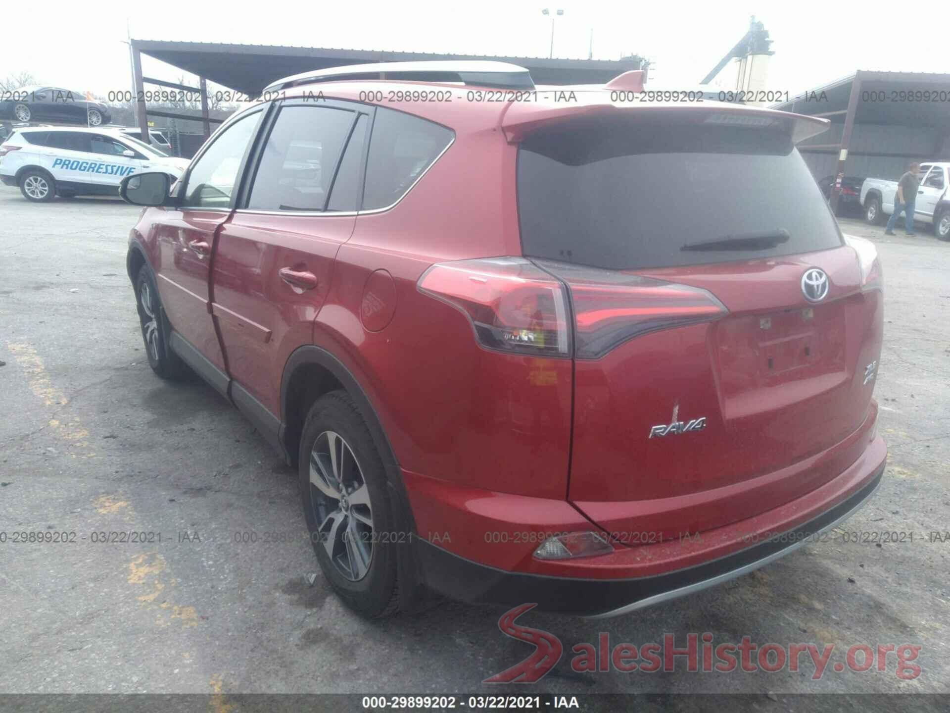 JTMRFREV9HJ155652 2017 TOYOTA RAV4