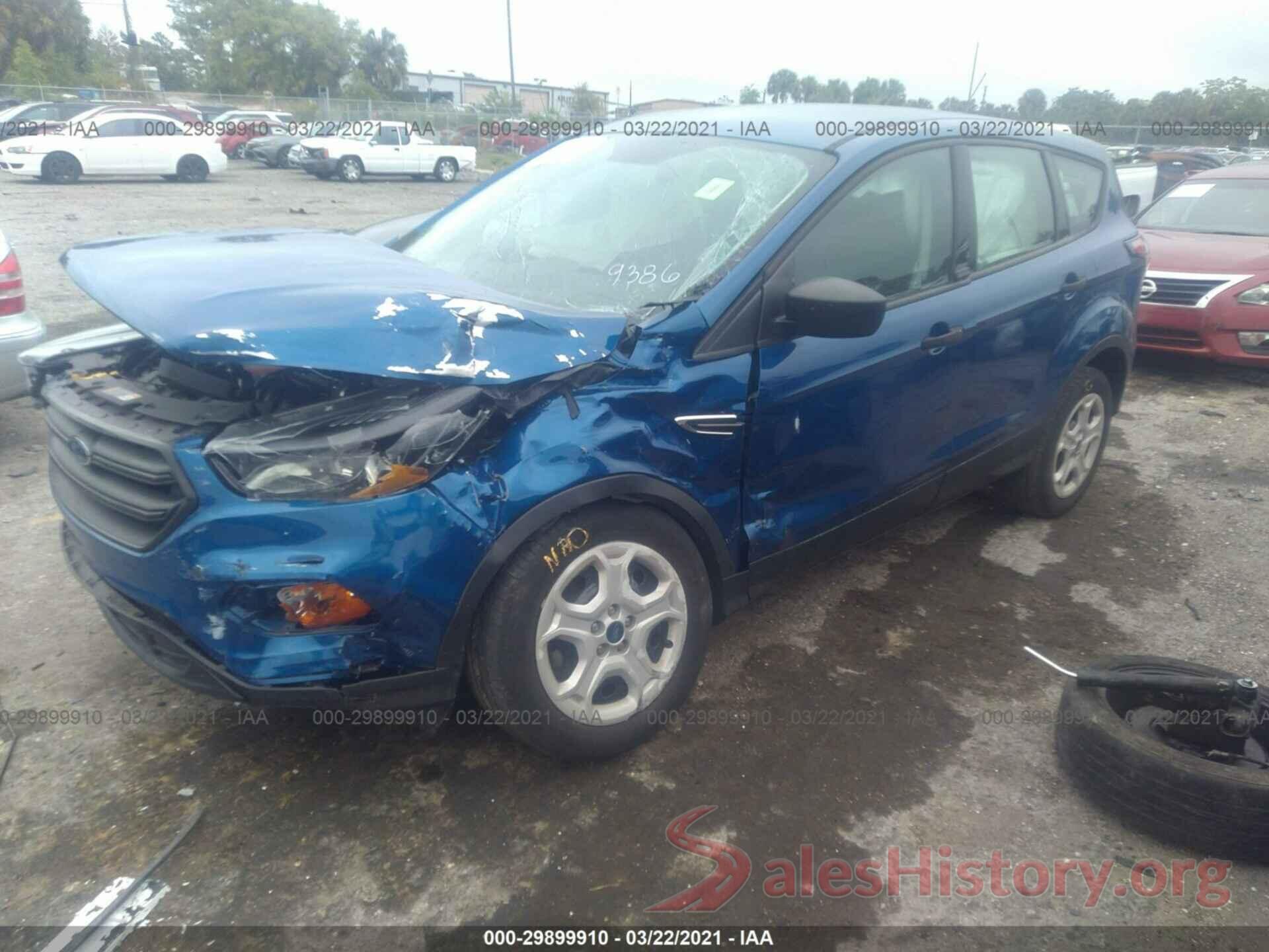 1FMCU0F71JUA69386 2018 FORD ESCAPE