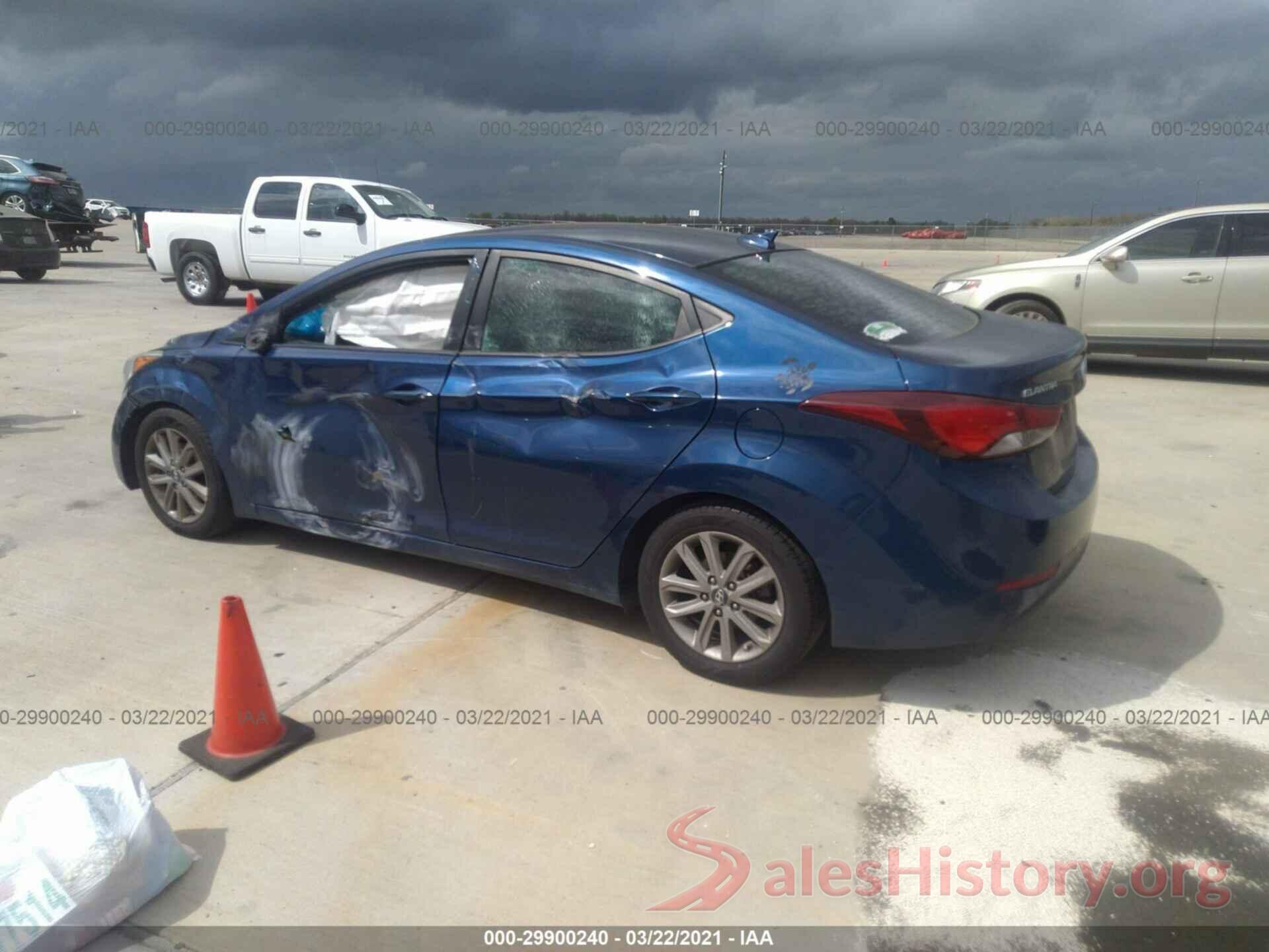 5NPDH4AE3GH662700 2016 HYUNDAI ELANTRA