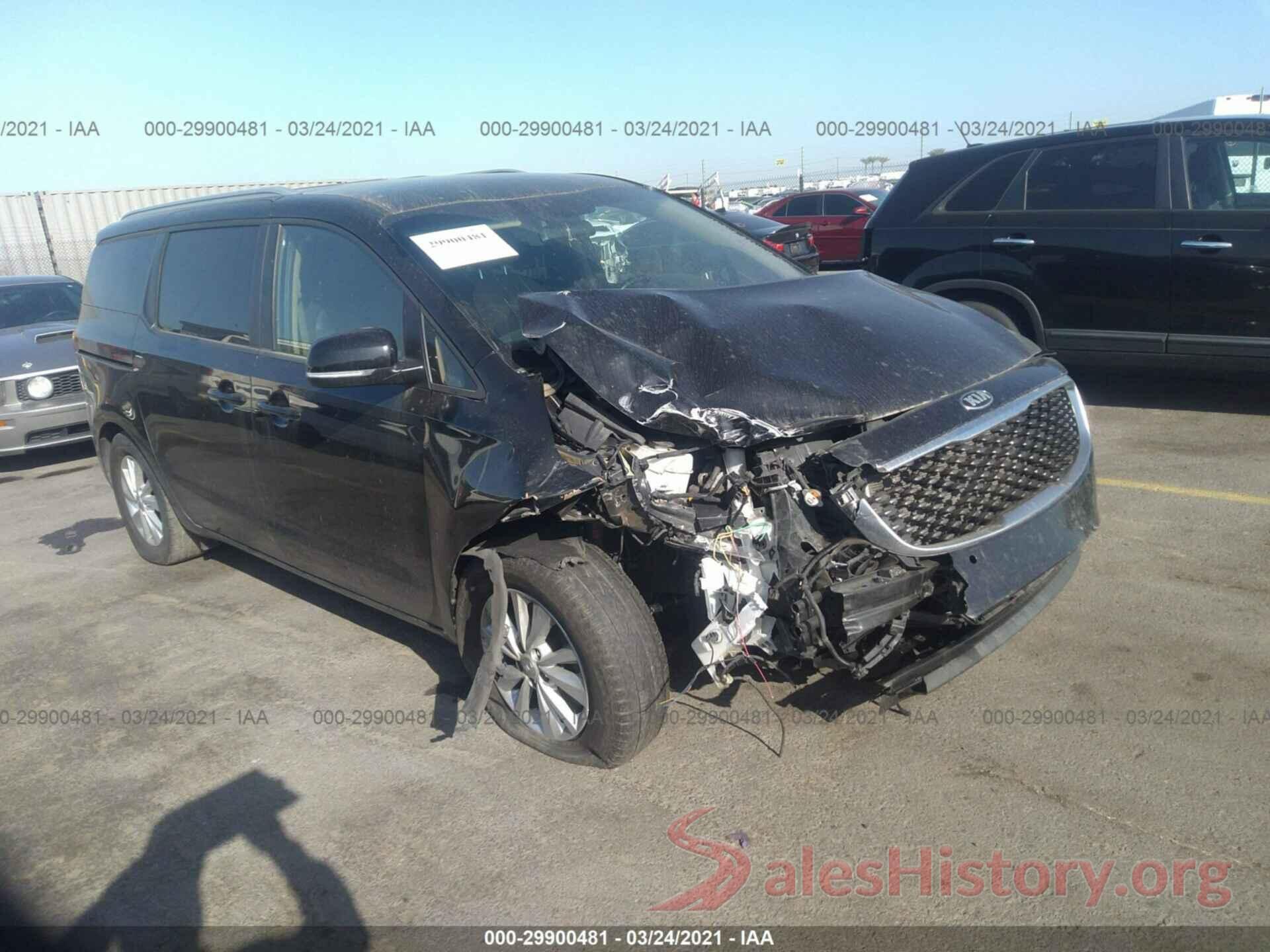 KNDMB5C15H6267124 2017 KIA SEDONA