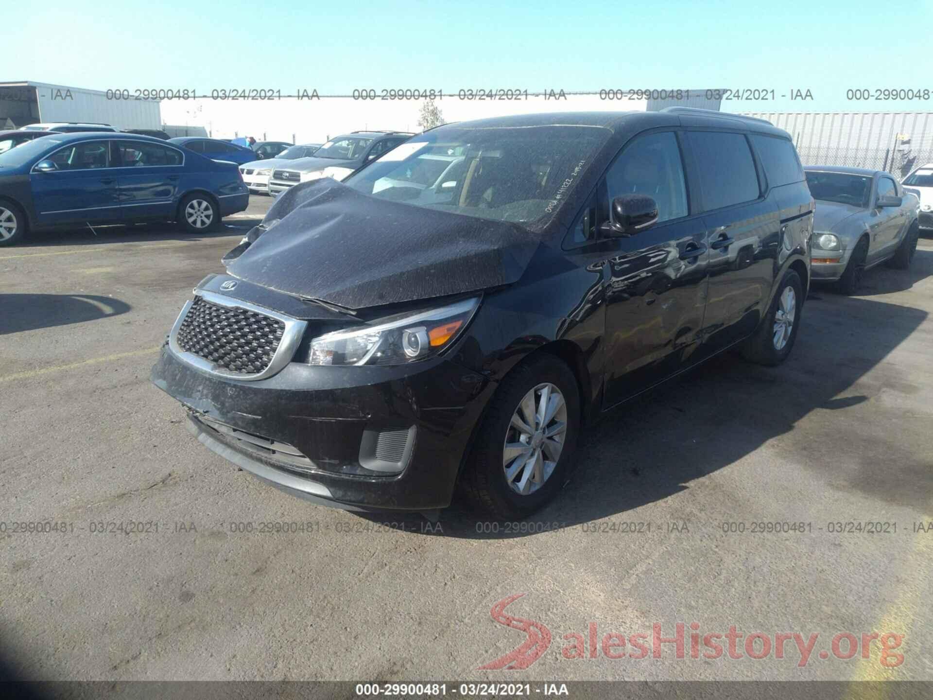 KNDMB5C15H6267124 2017 KIA SEDONA