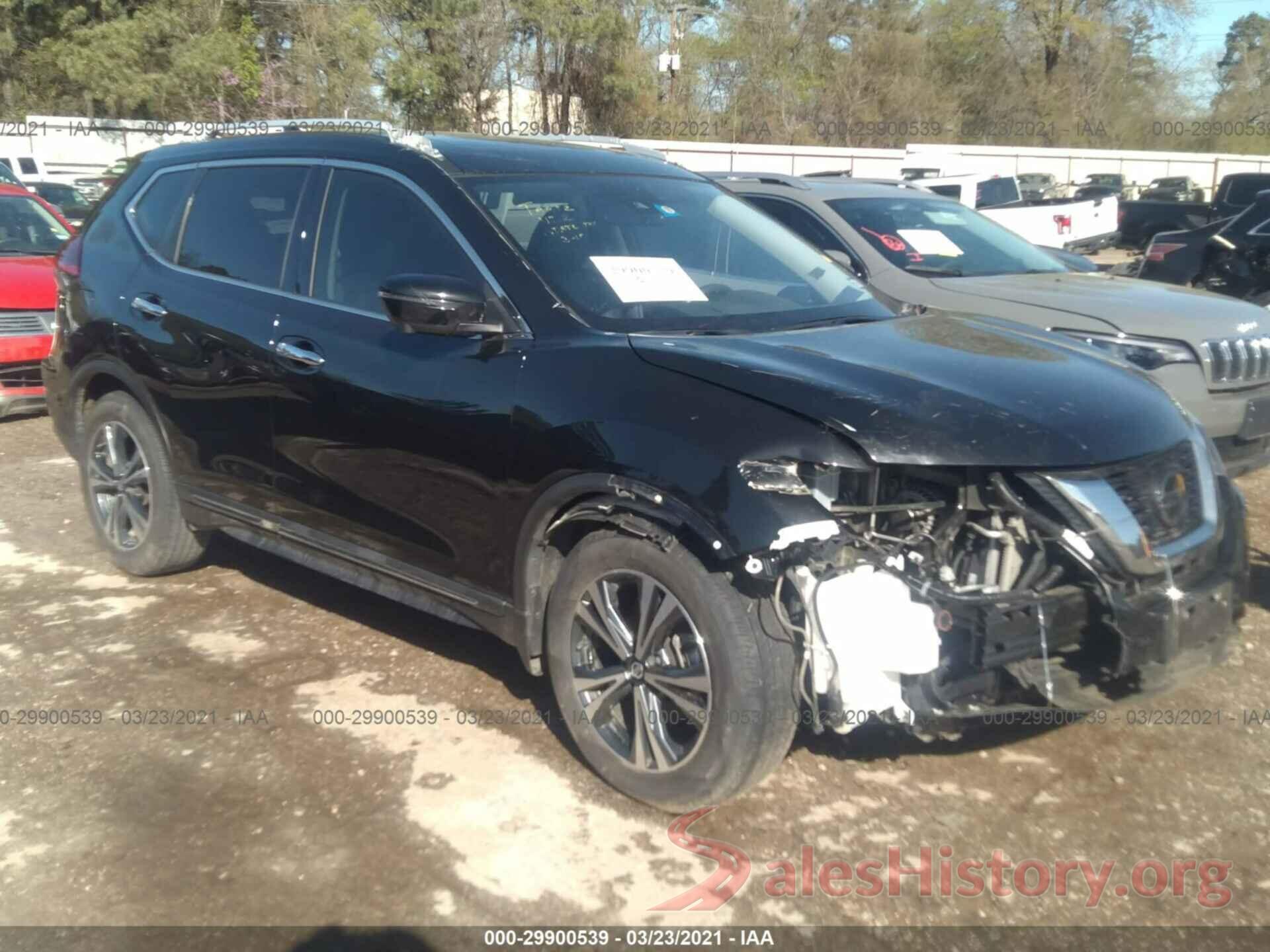 5N1AT2MT0JC758900 2018 NISSAN ROGUE