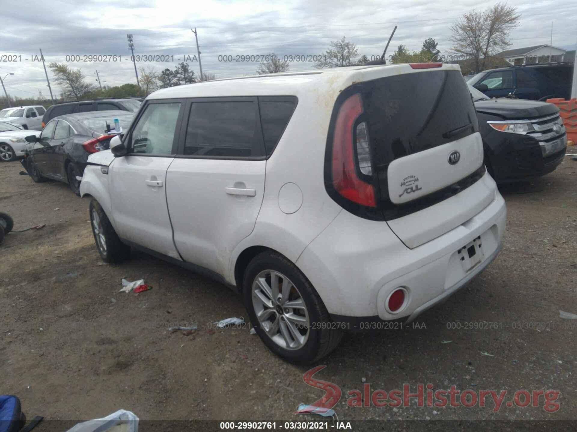 KNDJP3A5XJ7889927 2018 KIA SOUL