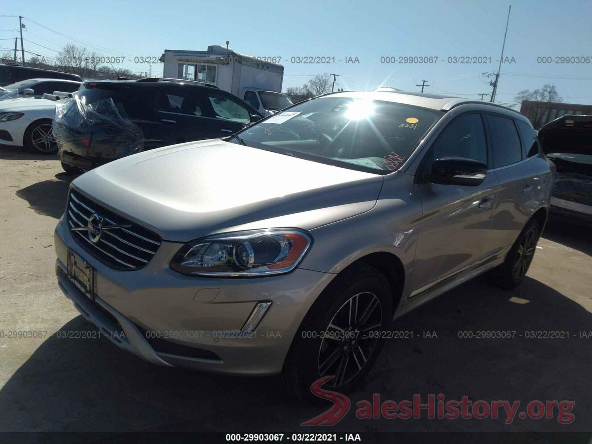 YV440MRRXH2187657 2017 VOLVO XC60