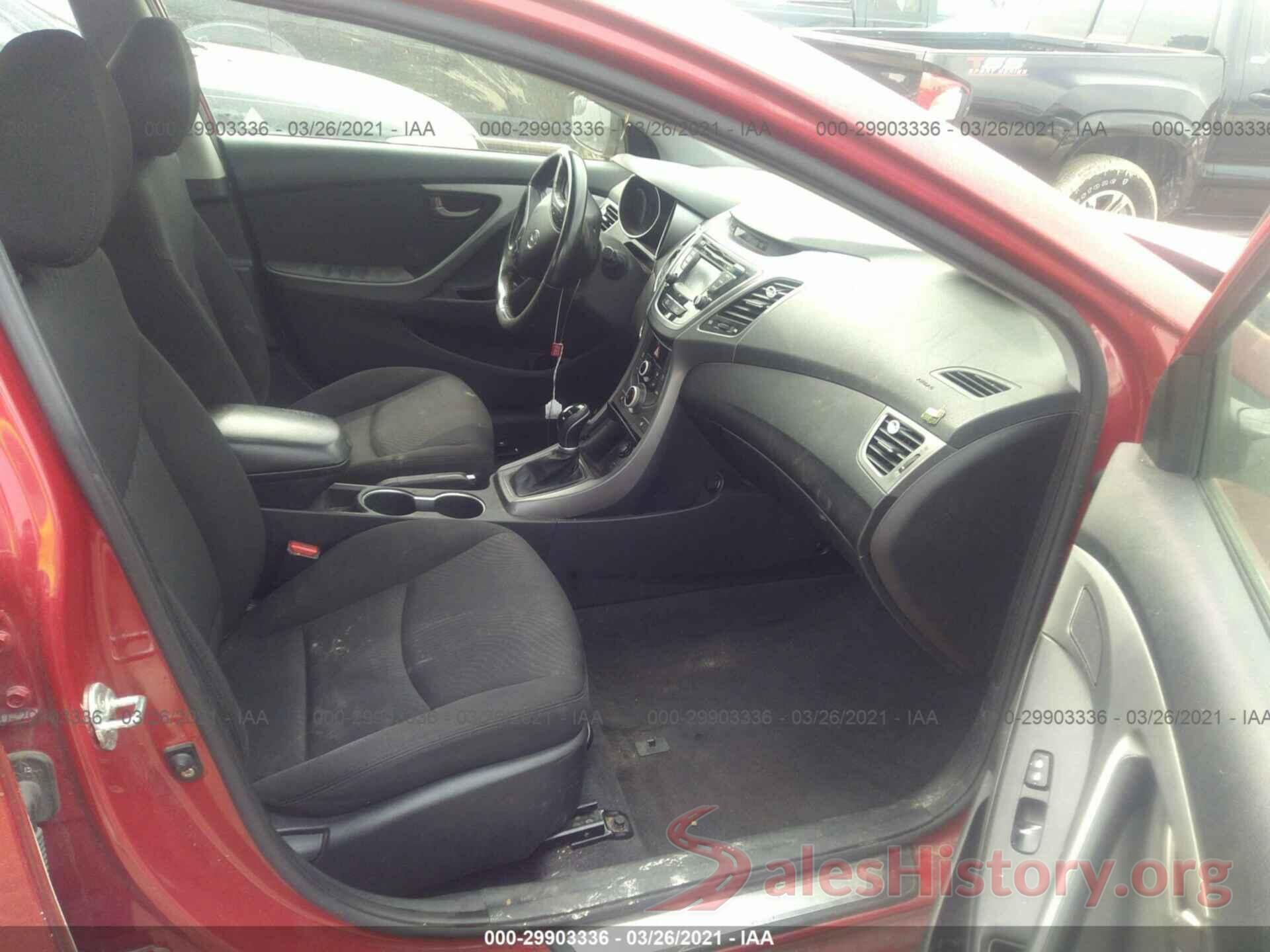 KMHDH4AE8GU554073 2016 HYUNDAI ELANTRA