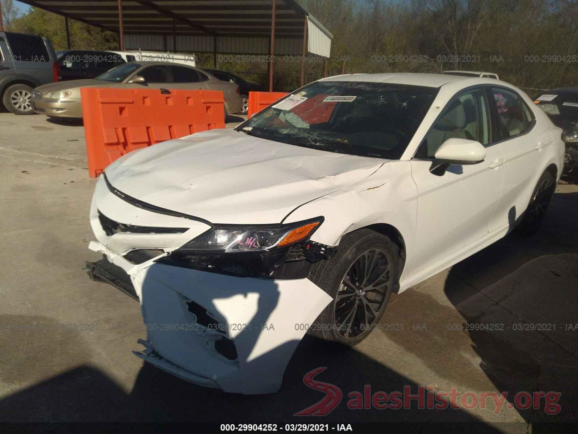 4T1G11AK6LU345057 2020 TOYOTA CAMRY