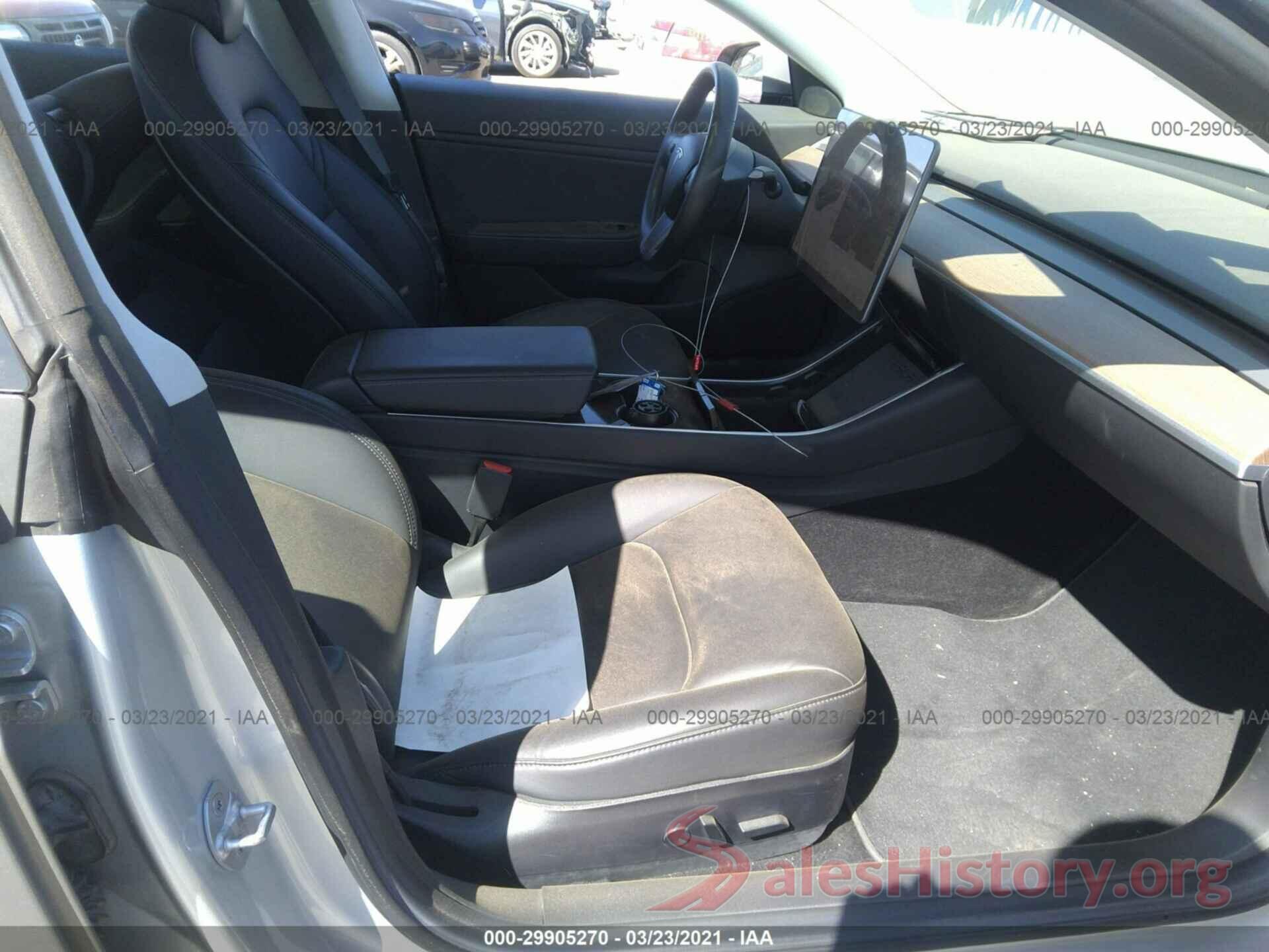 5YJ3E1EA1JF039396 2018 TESLA MODEL 3