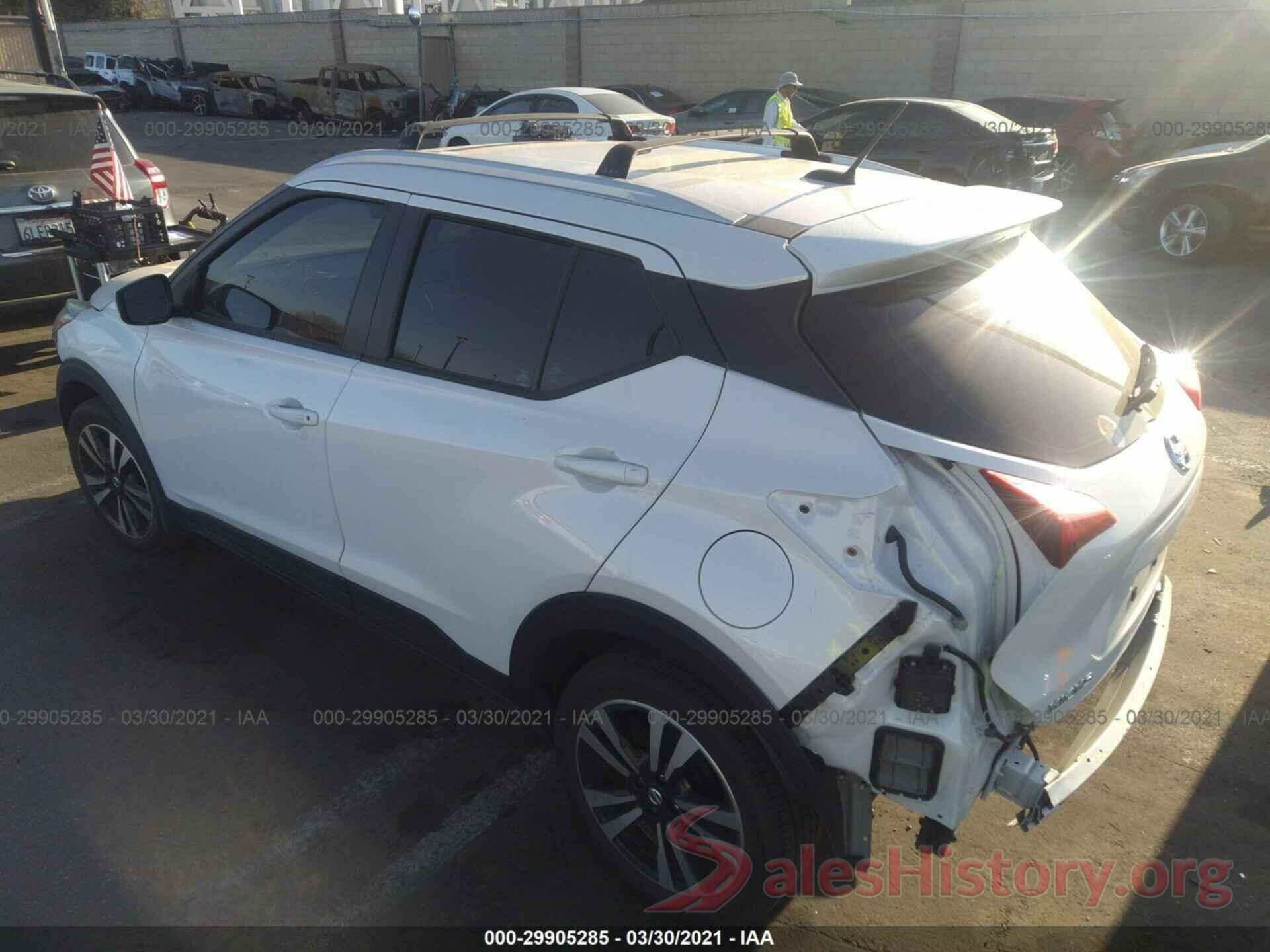 3N1CP5CU2KL557151 2019 NISSAN KICKS