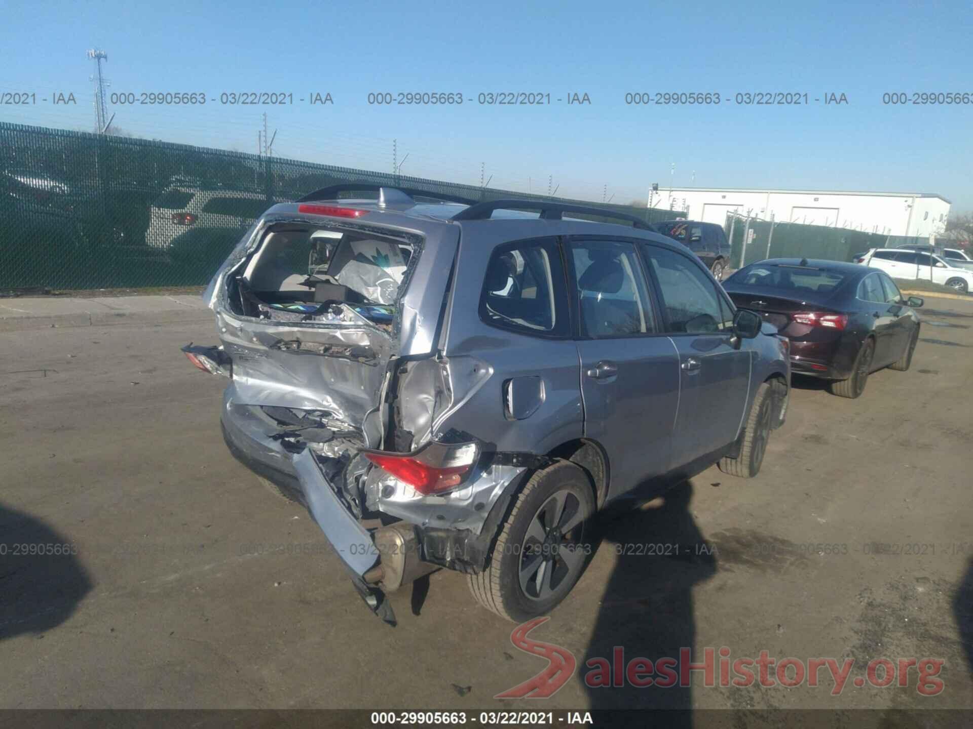 JF2SJABC5JH595810 2018 SUBARU FORESTER