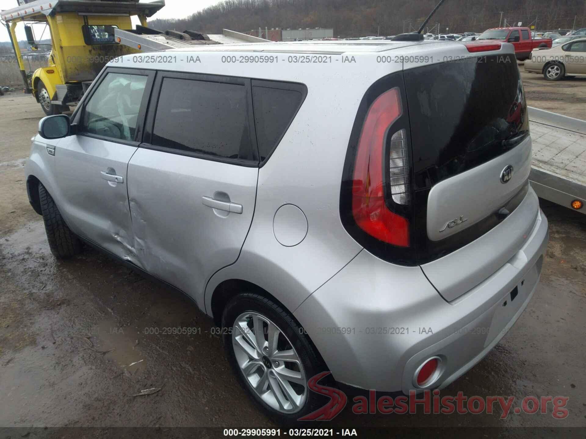 KNDJP3A51K7696082 2019 KIA SOUL