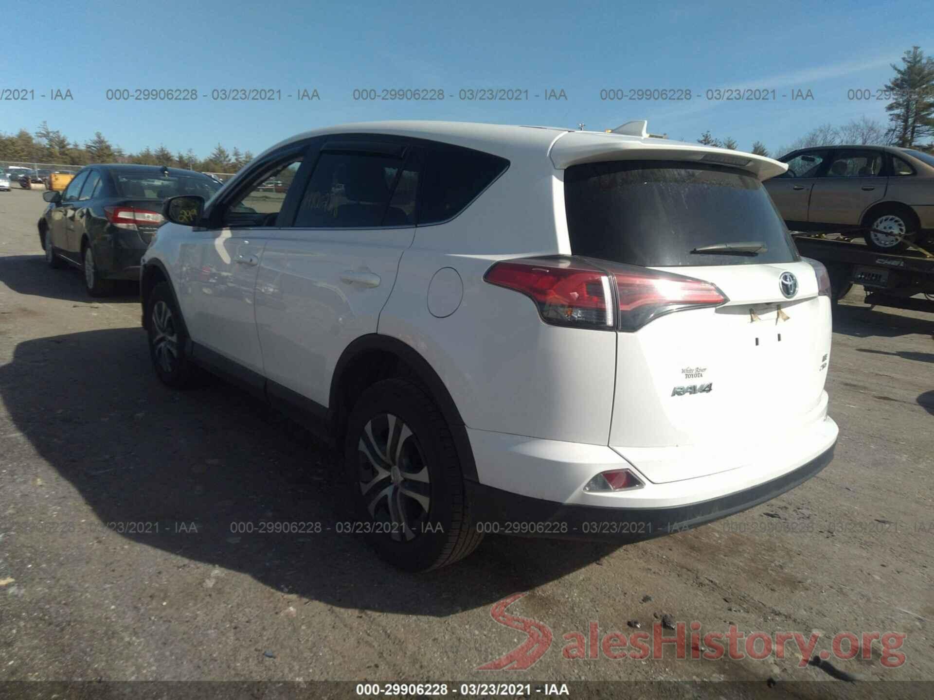 2T3BFREV4JW825164 2018 TOYOTA RAV4