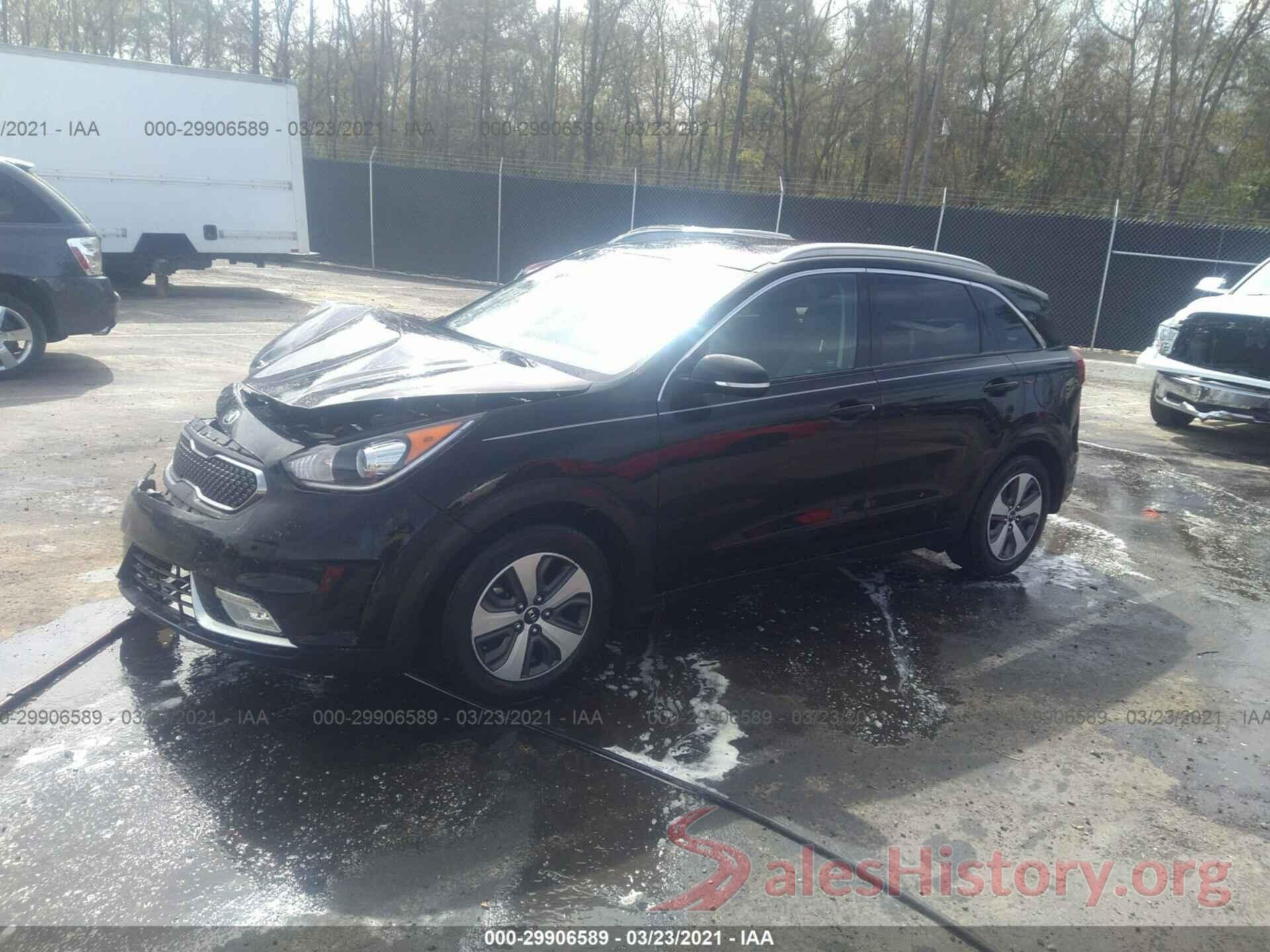 KNDCC3LC7J5110432 2018 KIA NIRO