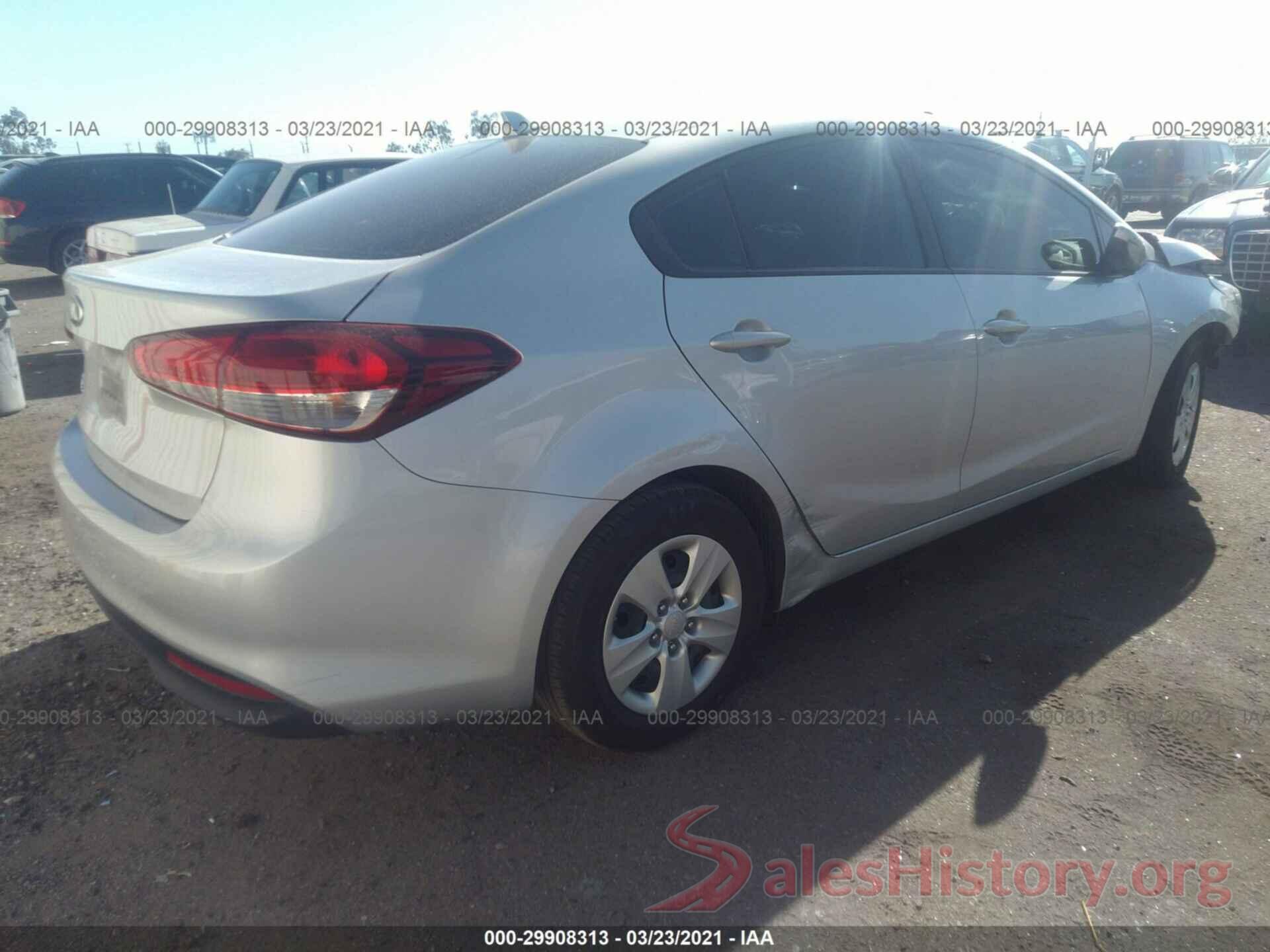 3KPFK4A79HE043469 2017 KIA FORTE