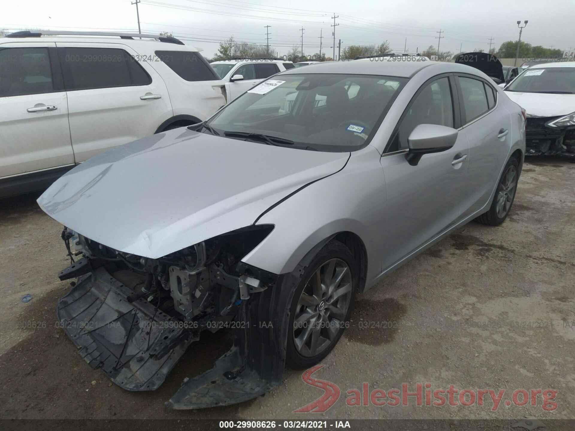 3MZBN1V35JM205084 2018 MAZDA MAZDA3 4-DOOR