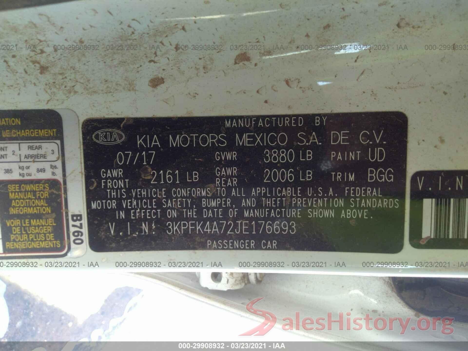 3KPFK4A72JE176693 2018 KIA FORTE