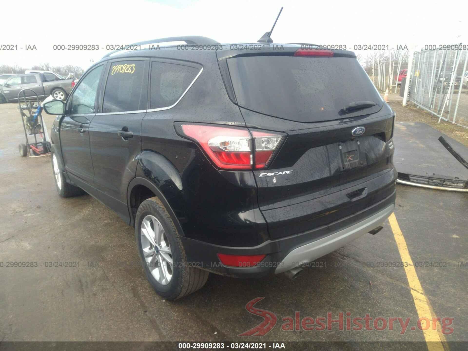 1FMCU0HD0JUB09153 2018 FORD ESCAPE