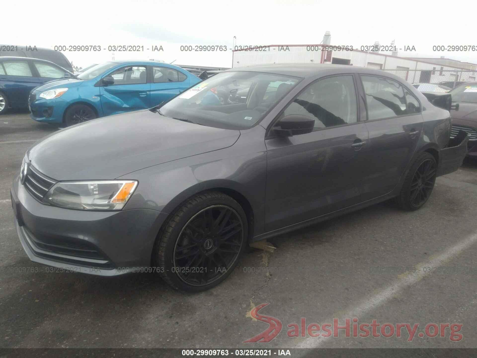 3VW267AJXGM272423 2016 VOLKSWAGEN JETTA SEDAN