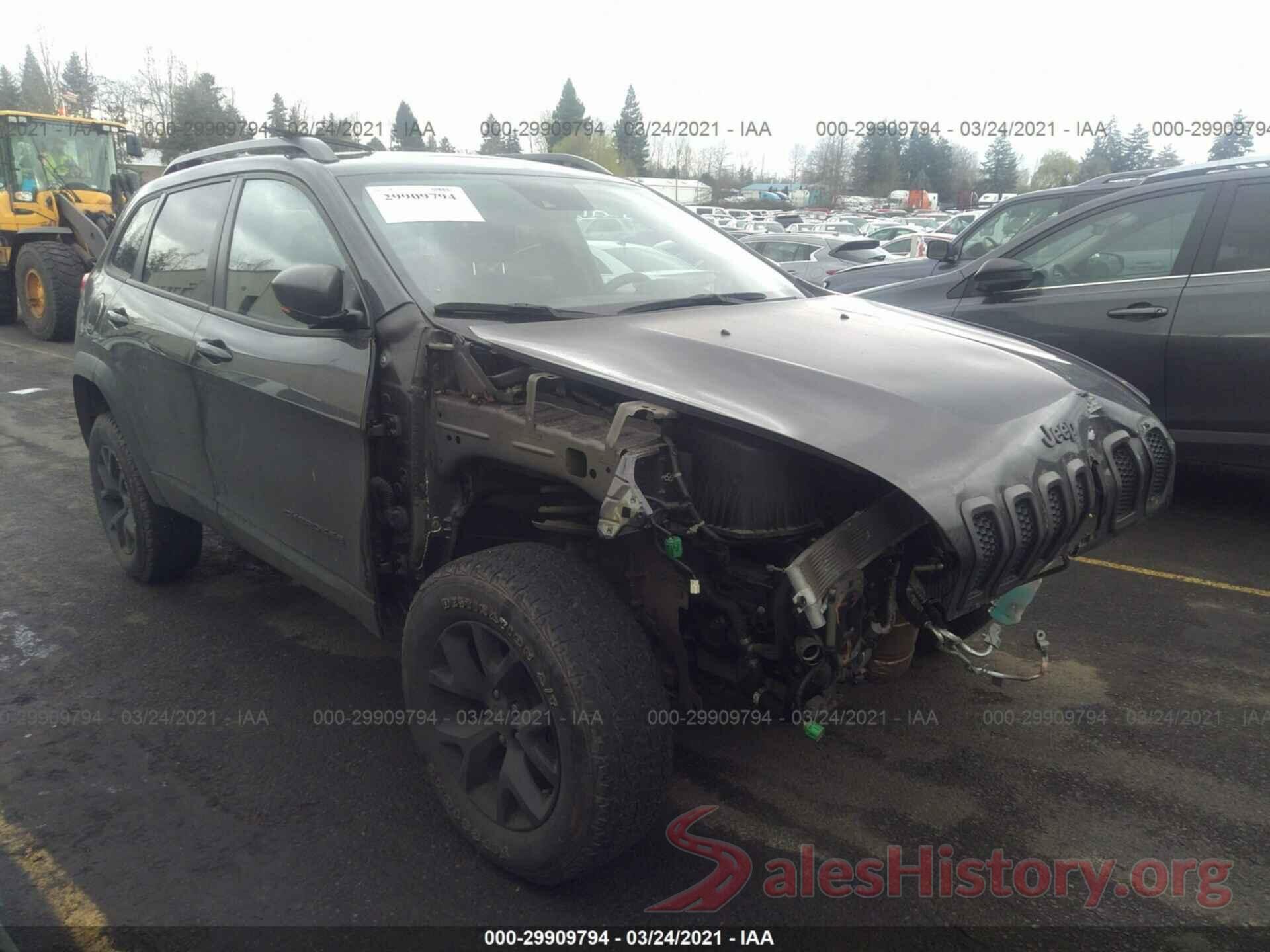 1C4PJMBS8HW656764 2017 JEEP CHEROKEE