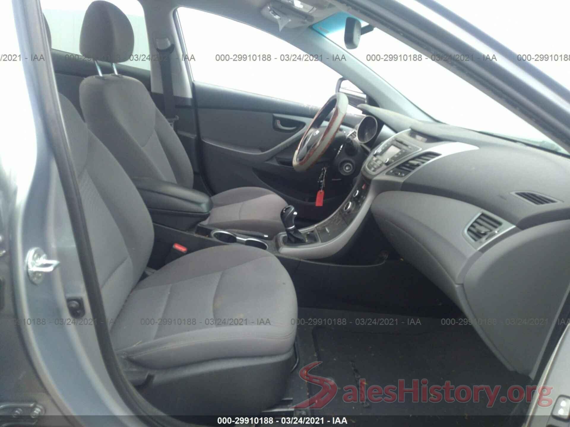 5NPDH4AE9GH660157 2016 HYUNDAI ELANTRA