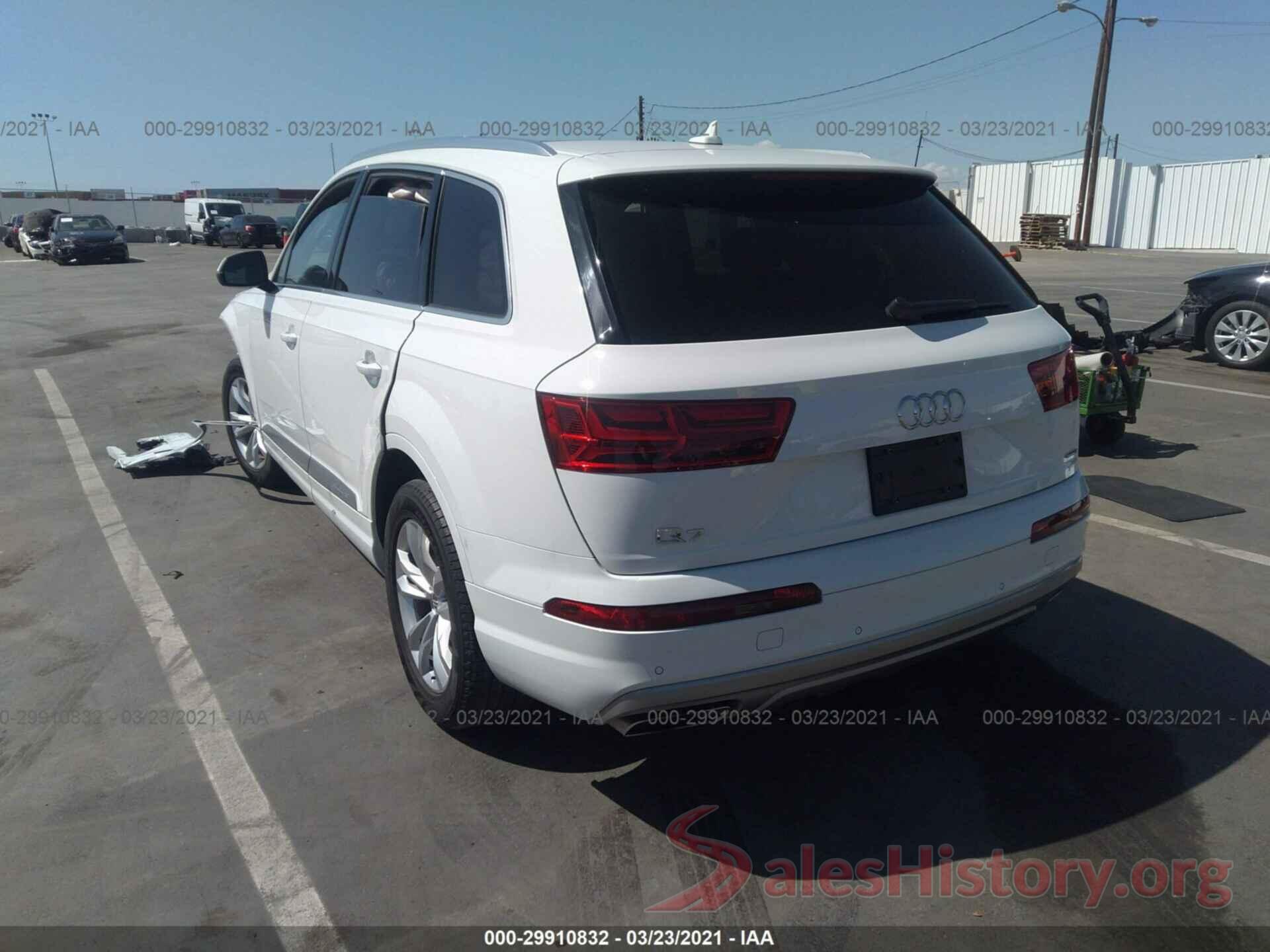 WA1LHAF70JD030457 2018 AUDI Q7