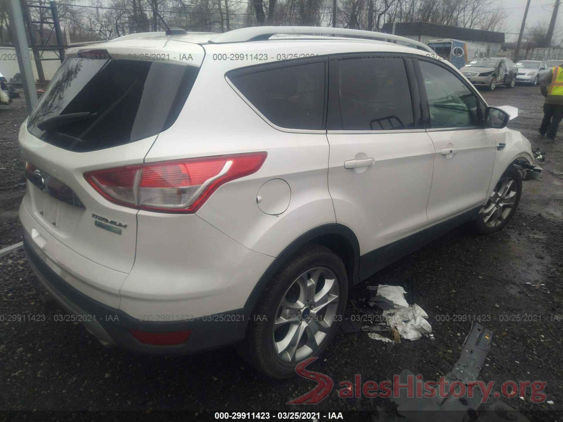 1FMCU0J95GUA81669 2016 FORD ESCAPE