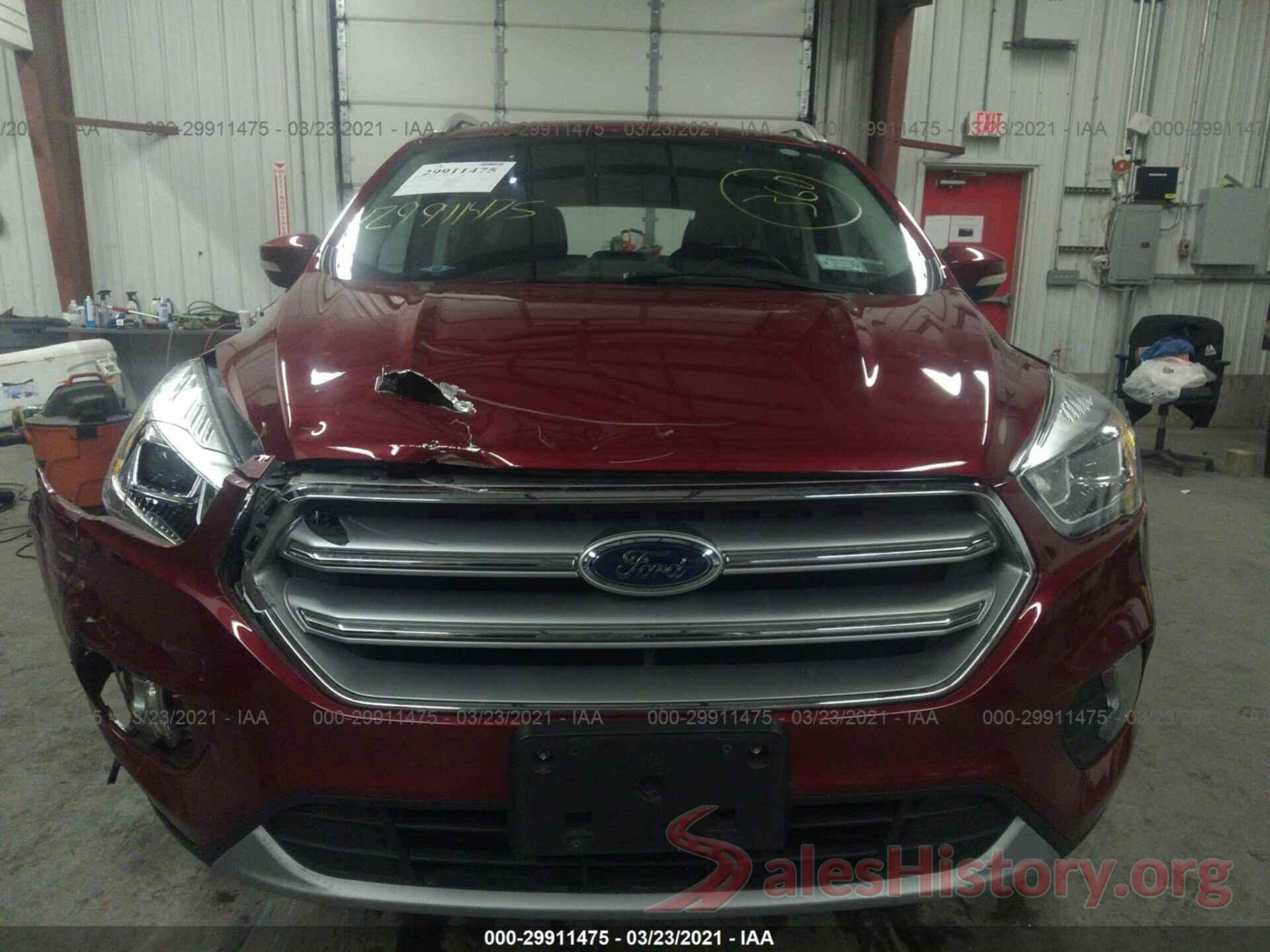 1FMCU9J99HUD90261 2017 FORD ESCAPE