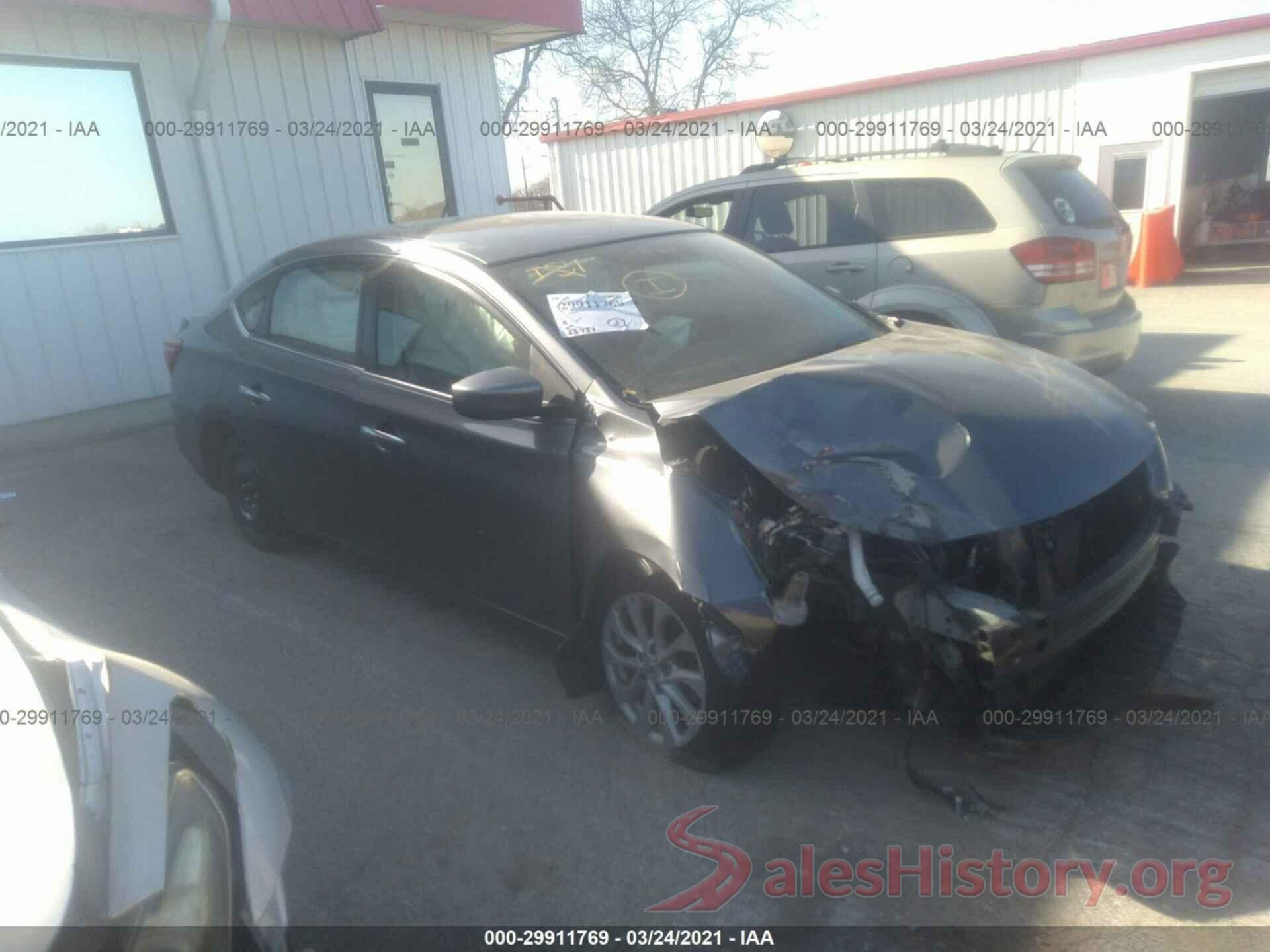 3N1AB7AP1JL650921 2018 NISSAN SENTRA