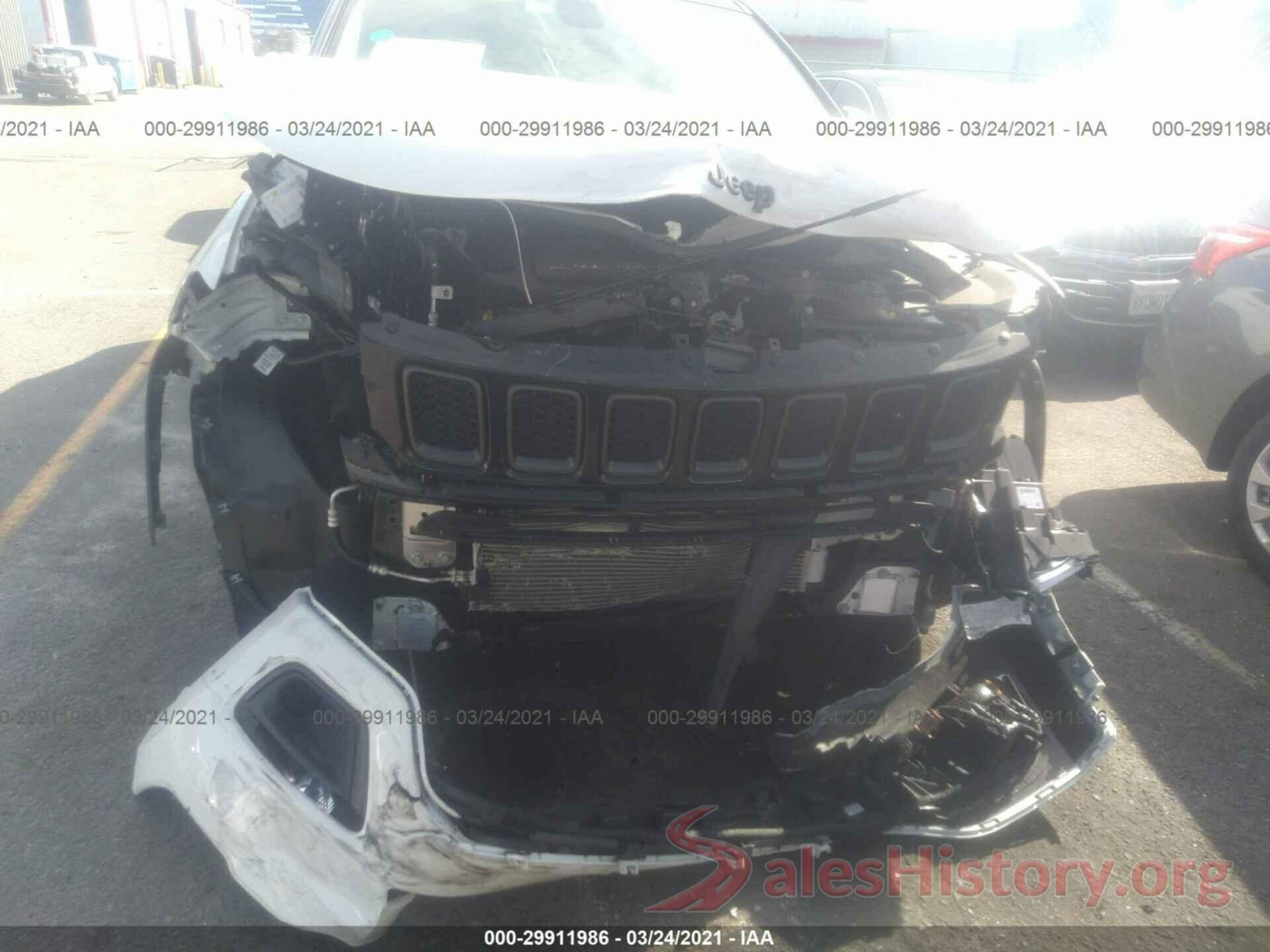 3C4NJCCB2KT711724 2019 JEEP COMPASS