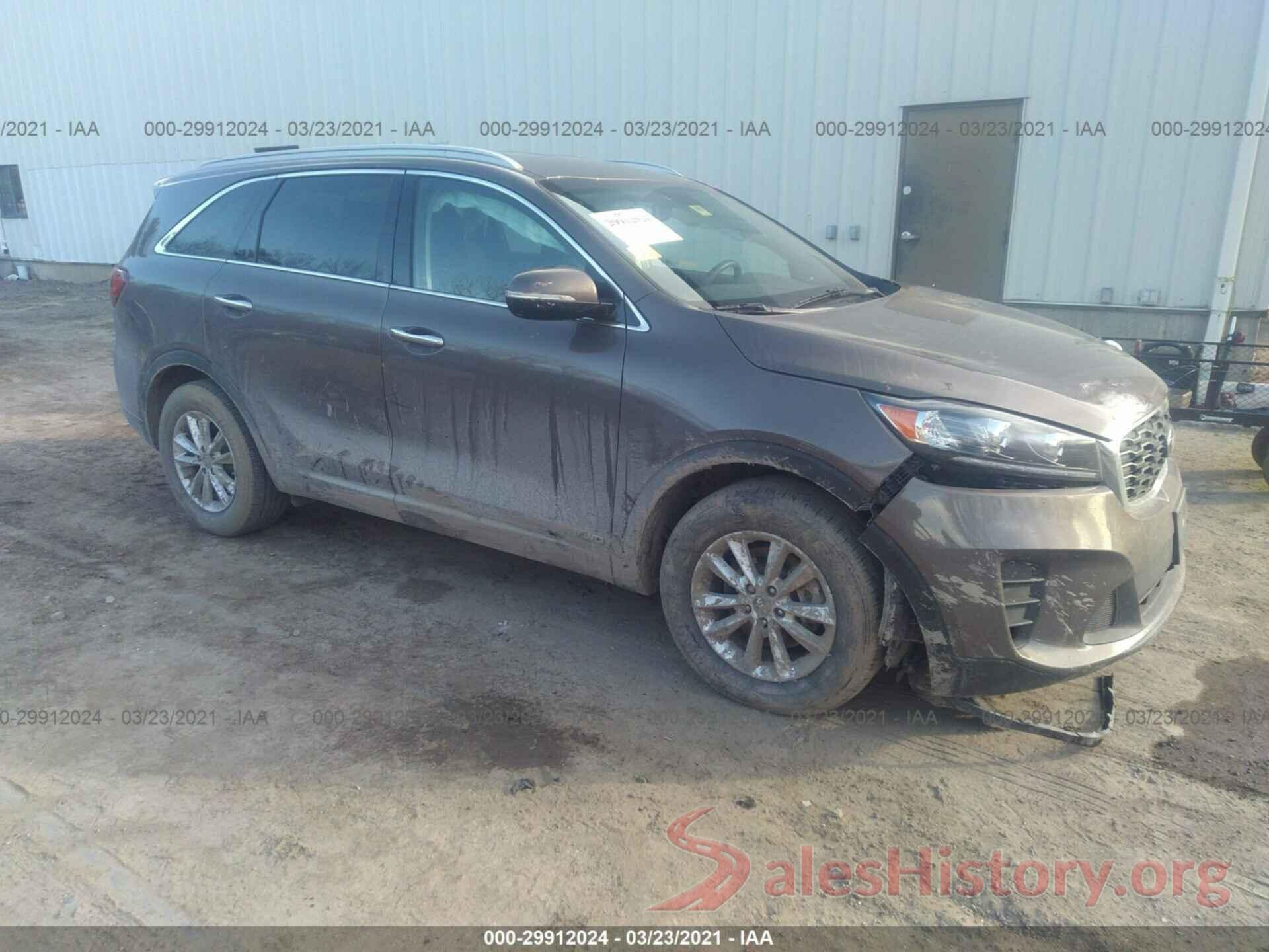 5XYPGDA33KG550462 2019 KIA SORENTO