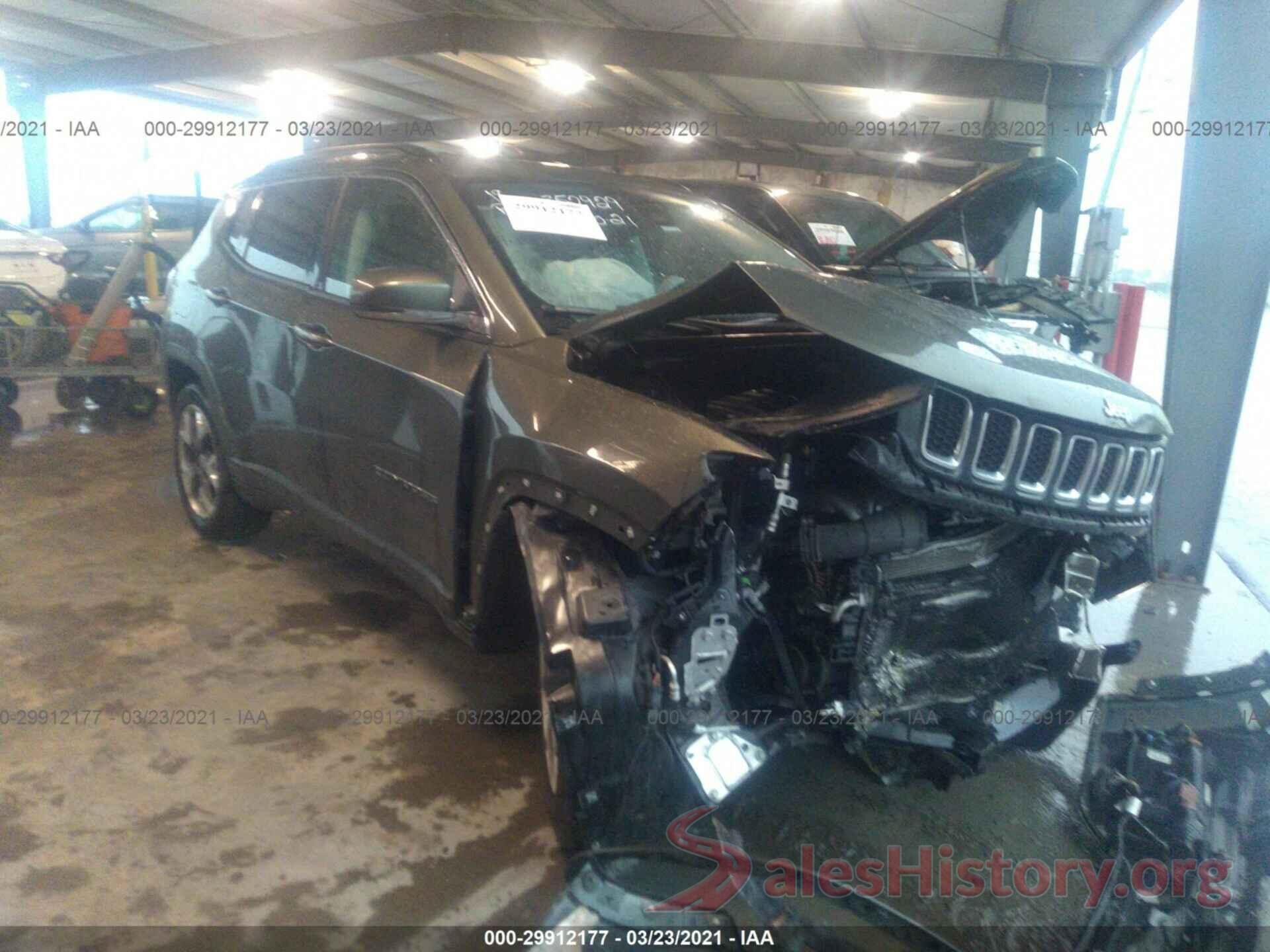 3C4NJCCB4JT357929 2018 JEEP COMPASS