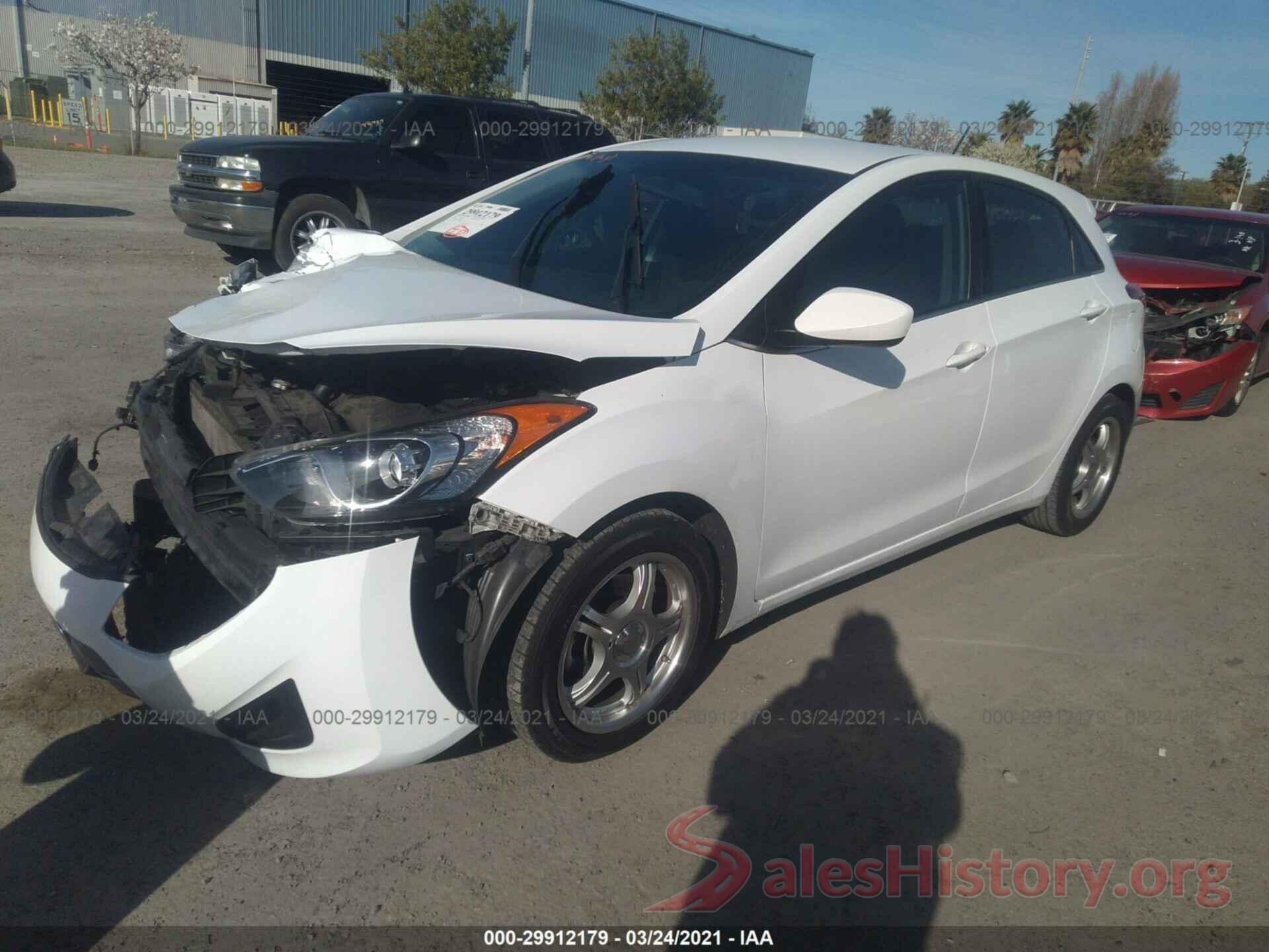 KMHD35LHXHU370928 2017 HYUNDAI ELANTRA GT