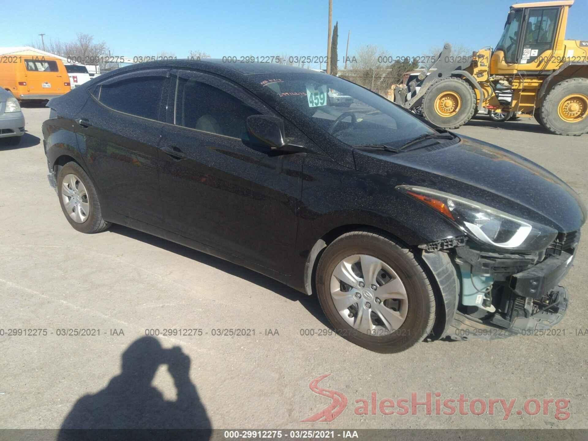 5NPDH4AE3GH744684 2016 HYUNDAI ELANTRA