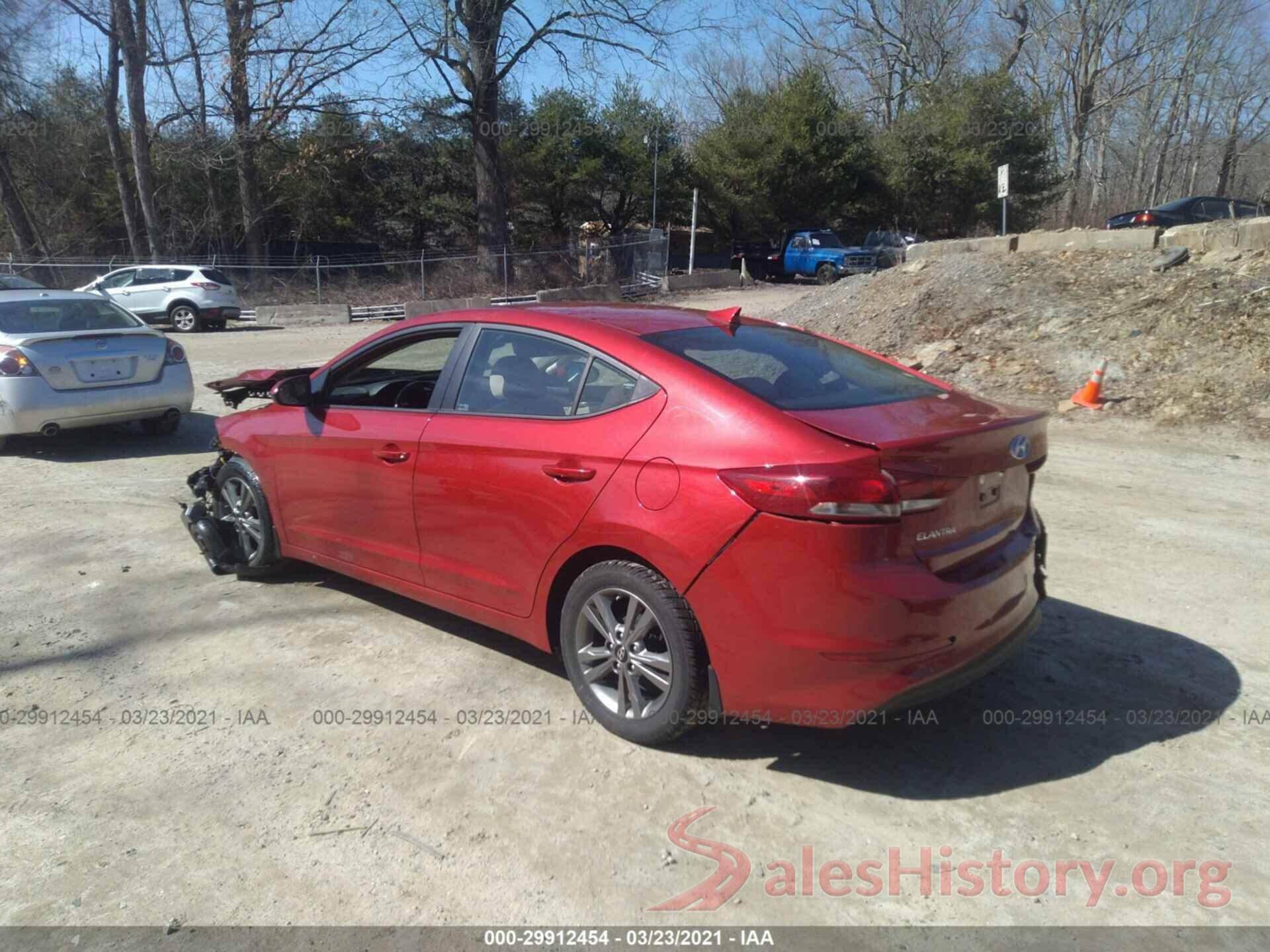 5NPD84LF4HH174556 2017 HYUNDAI ELANTRA