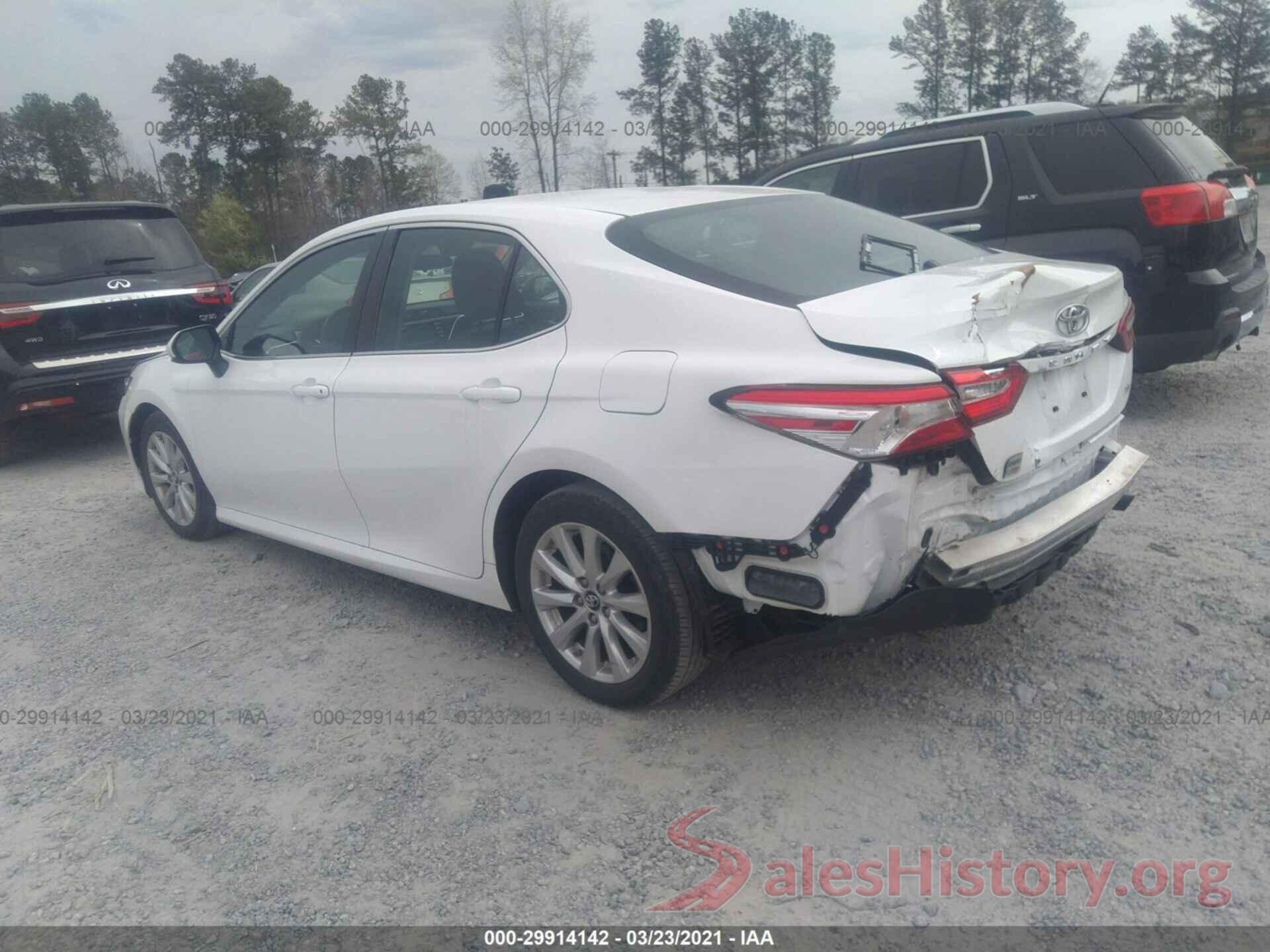 4T1B11HK5JU021093 2018 TOYOTA CAMRY