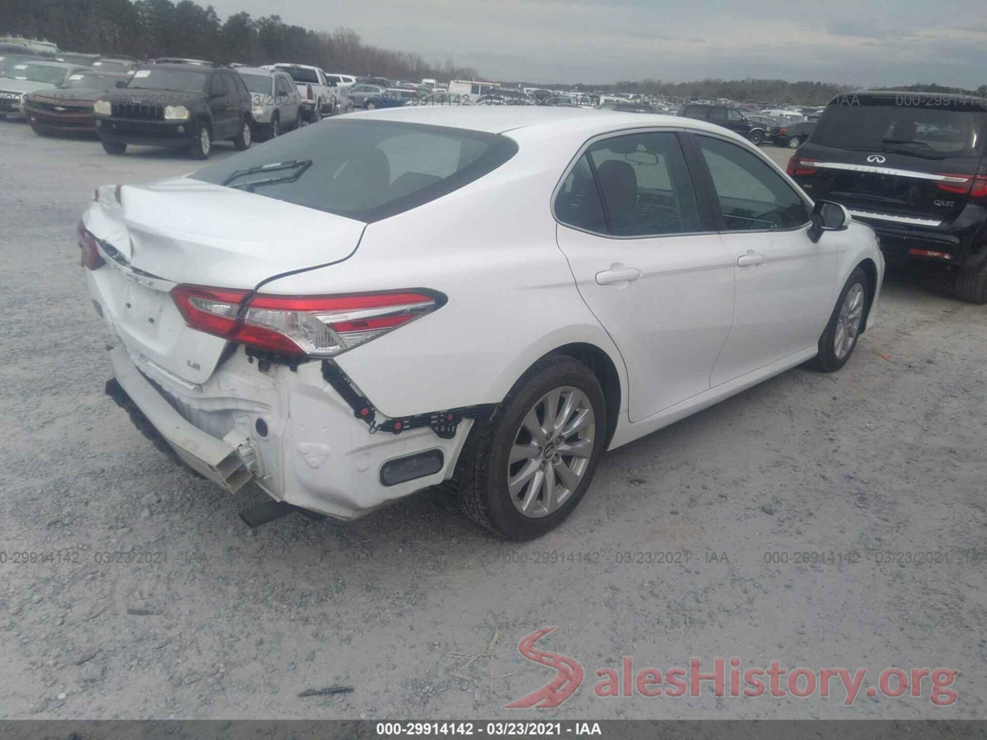 4T1B11HK5JU021093 2018 TOYOTA CAMRY