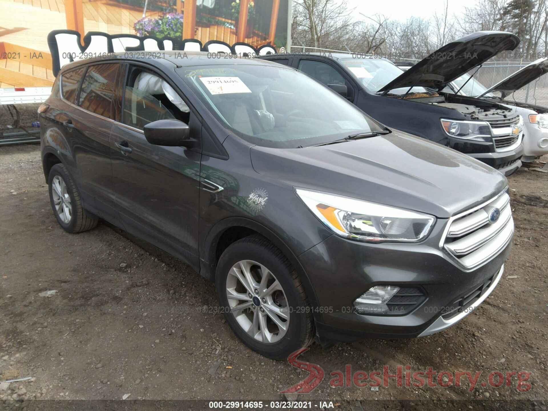 1FMCU9GD7HUC86203 2017 FORD ESCAPE