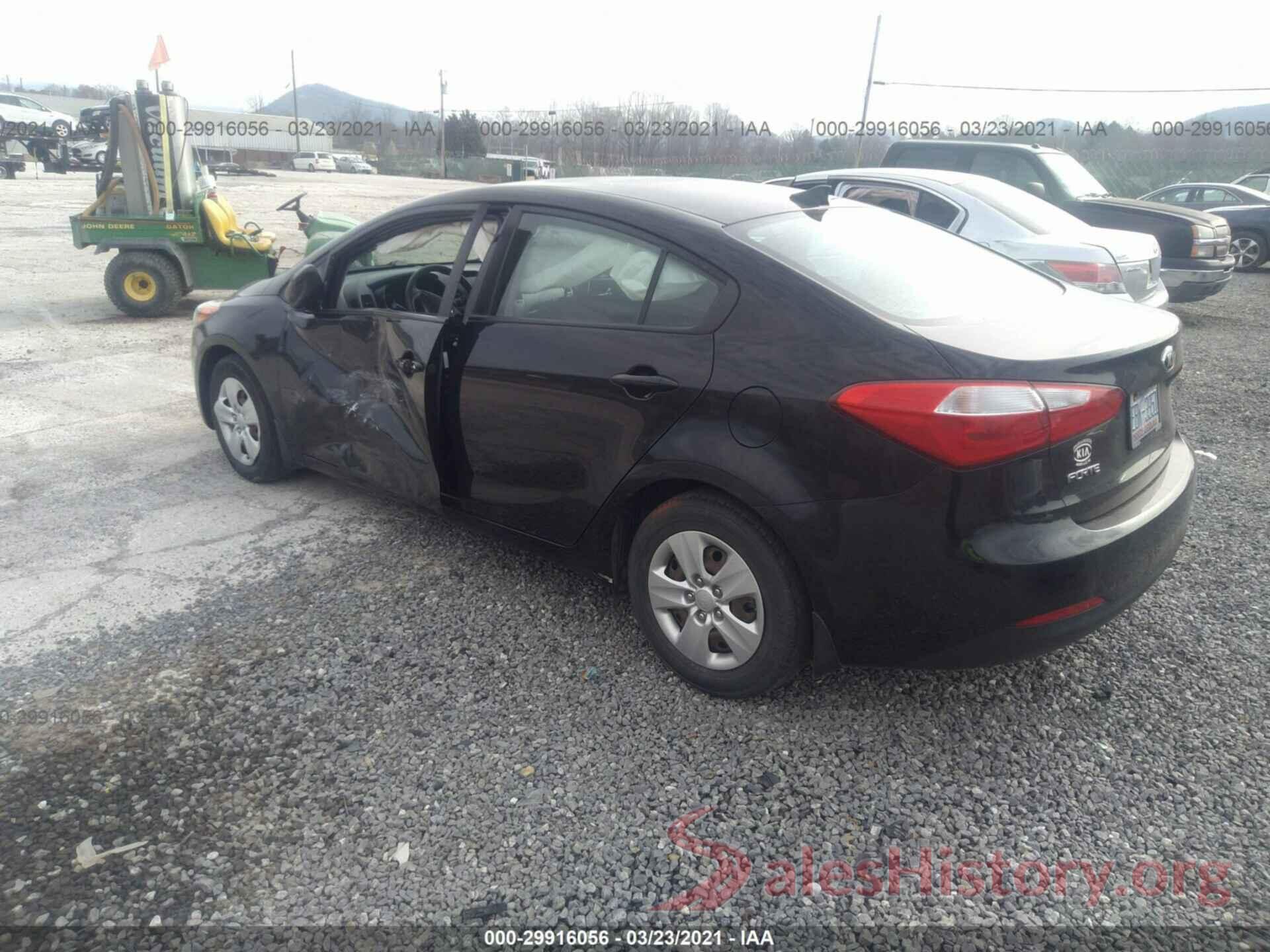 KNAFK4A63G5573046 2016 KIA FORTE