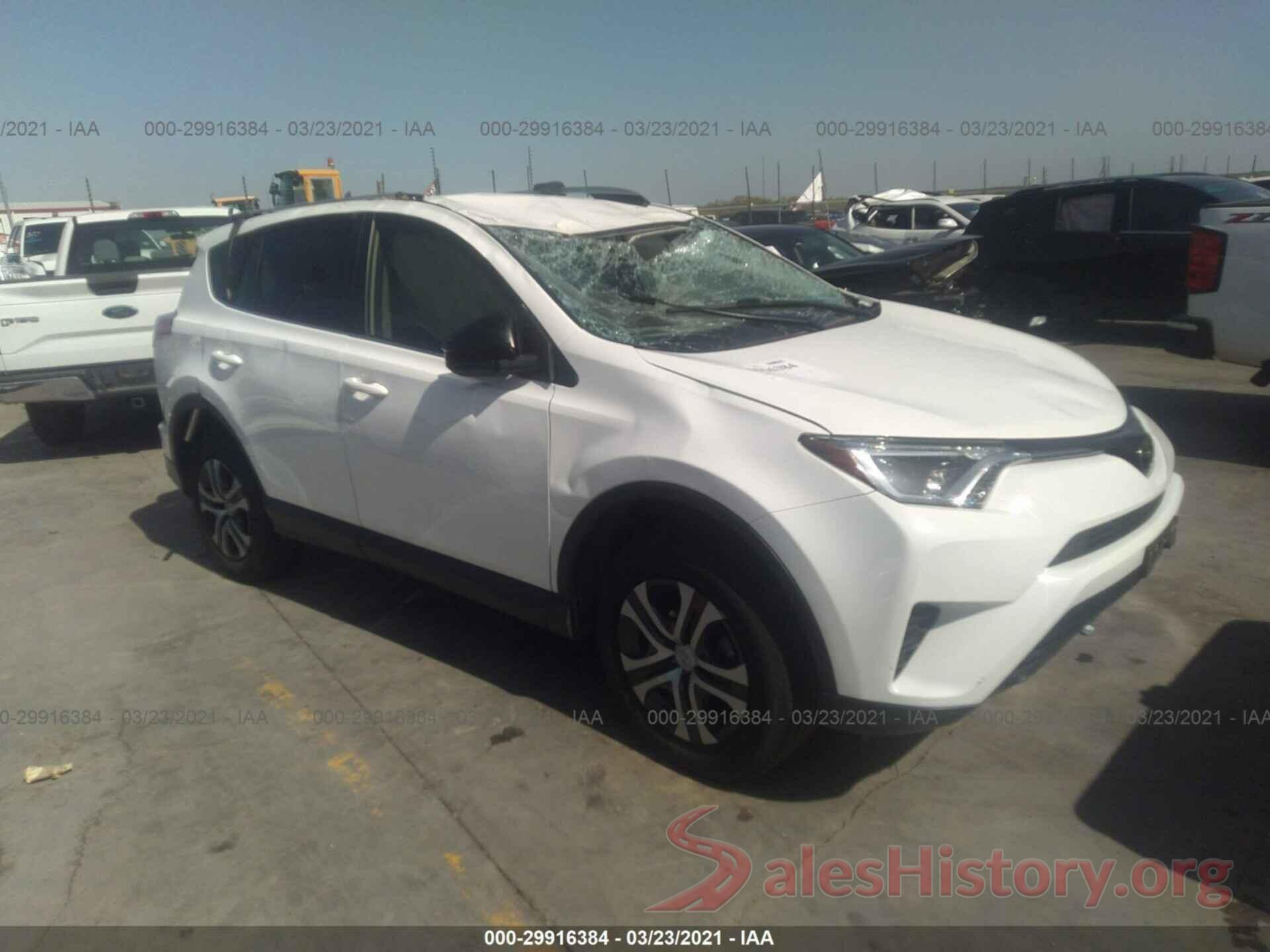 JTMZFREV8HJ107818 2017 TOYOTA RAV4