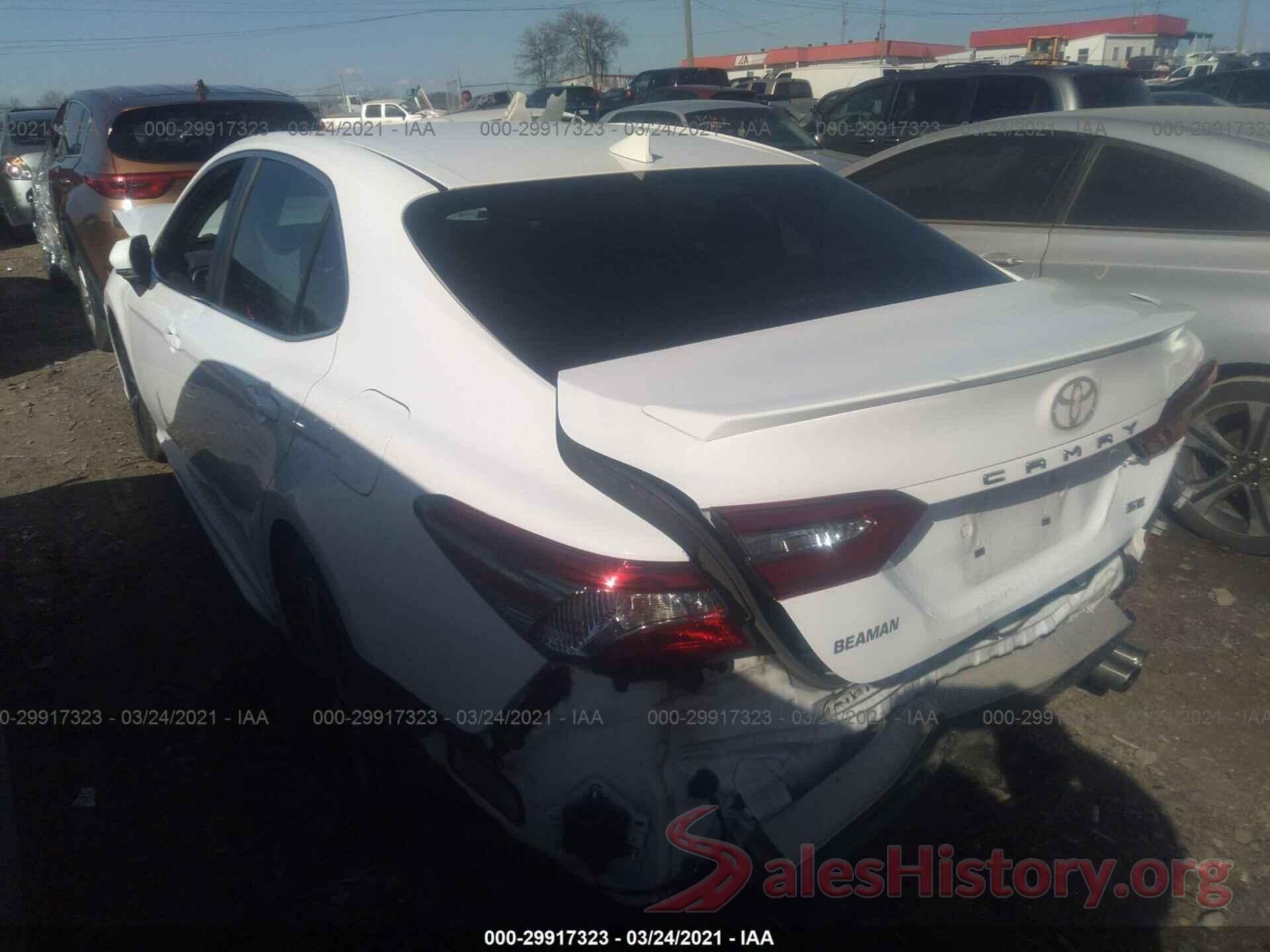 4T1B11HKXJU537966 2018 TOYOTA CAMRY