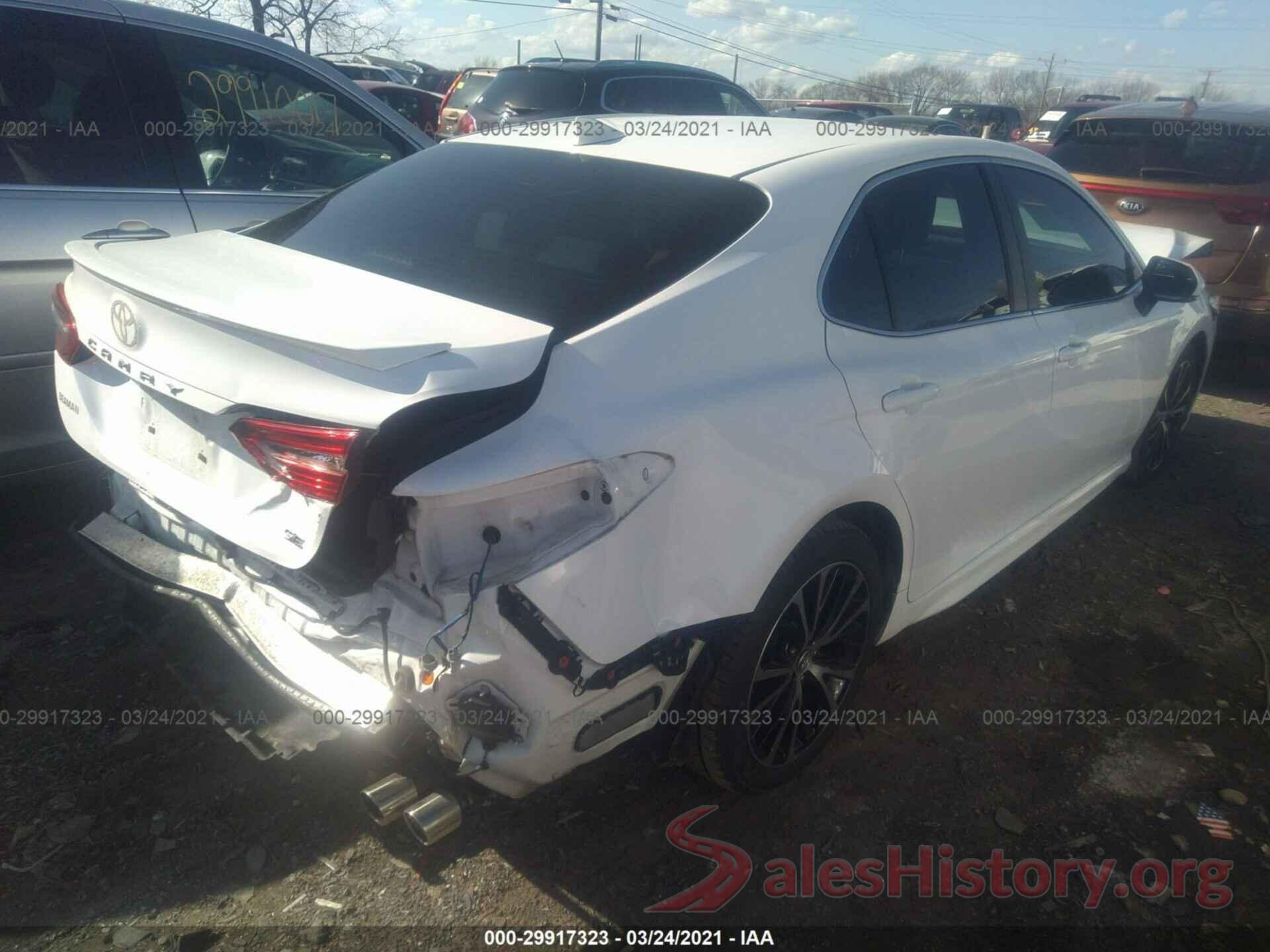 4T1B11HKXJU537966 2018 TOYOTA CAMRY