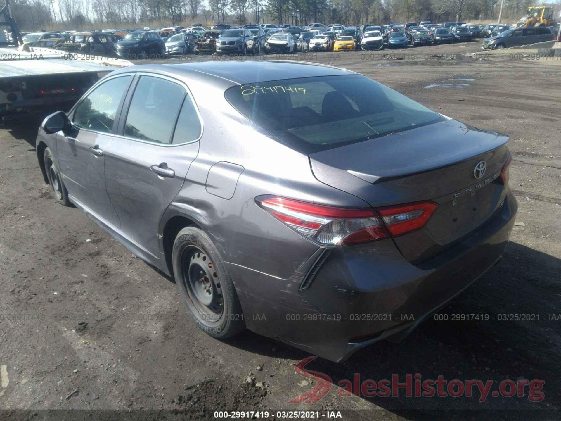 4T1B11HK8JU042018 2018 TOYOTA CAMRY