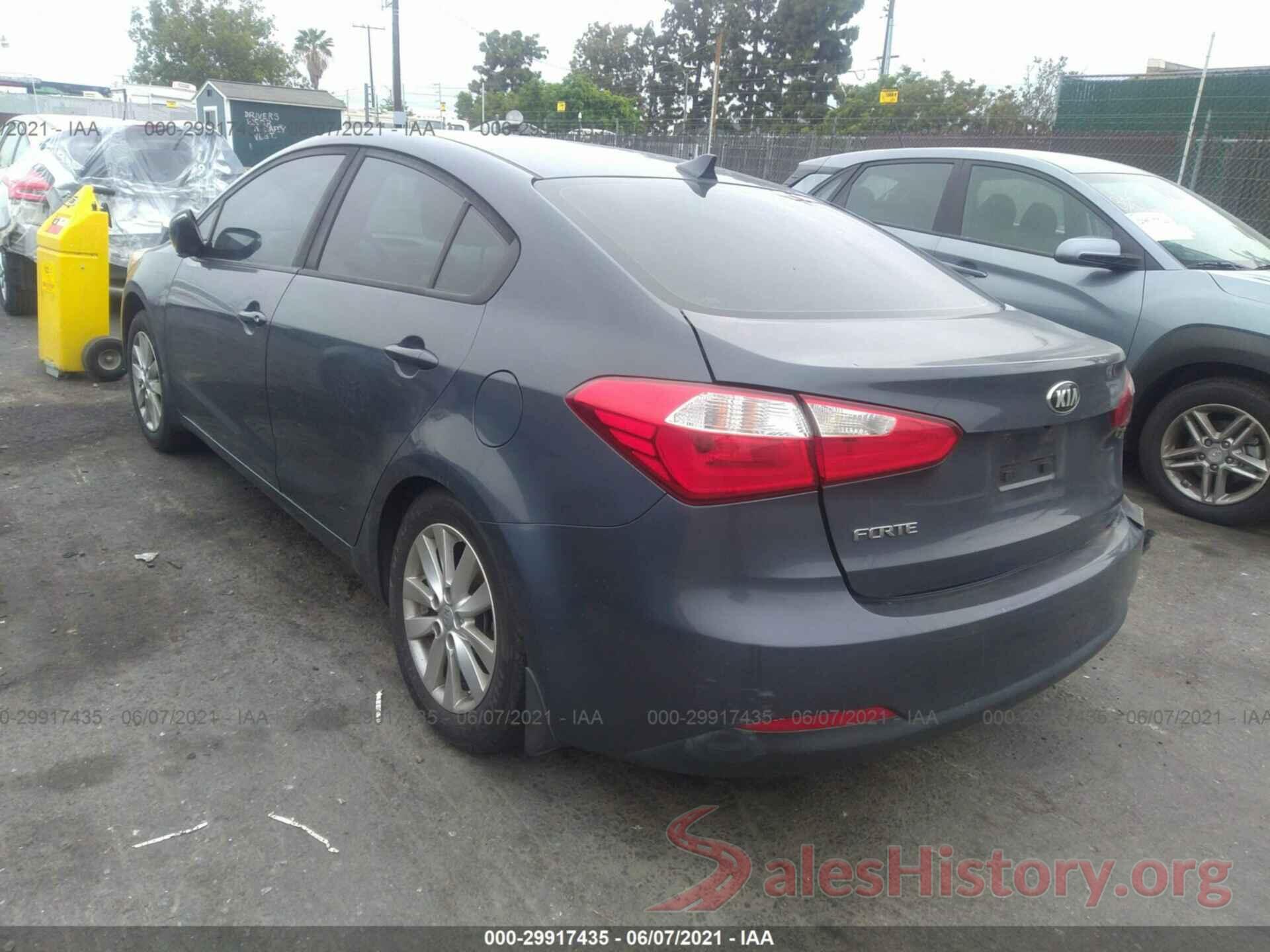 KNAFX4A63G5589961 2016 KIA FORTE